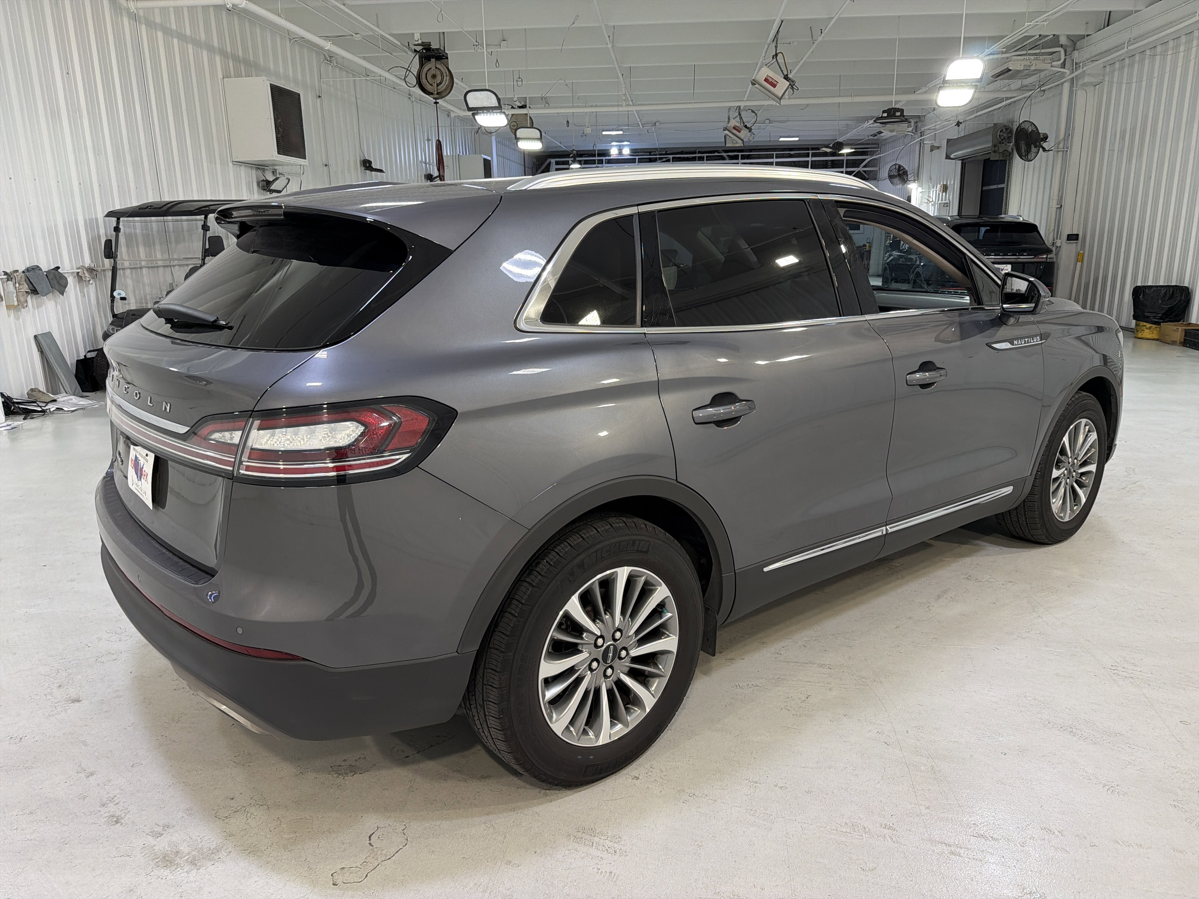 2022 Lincoln Nautilus Standard