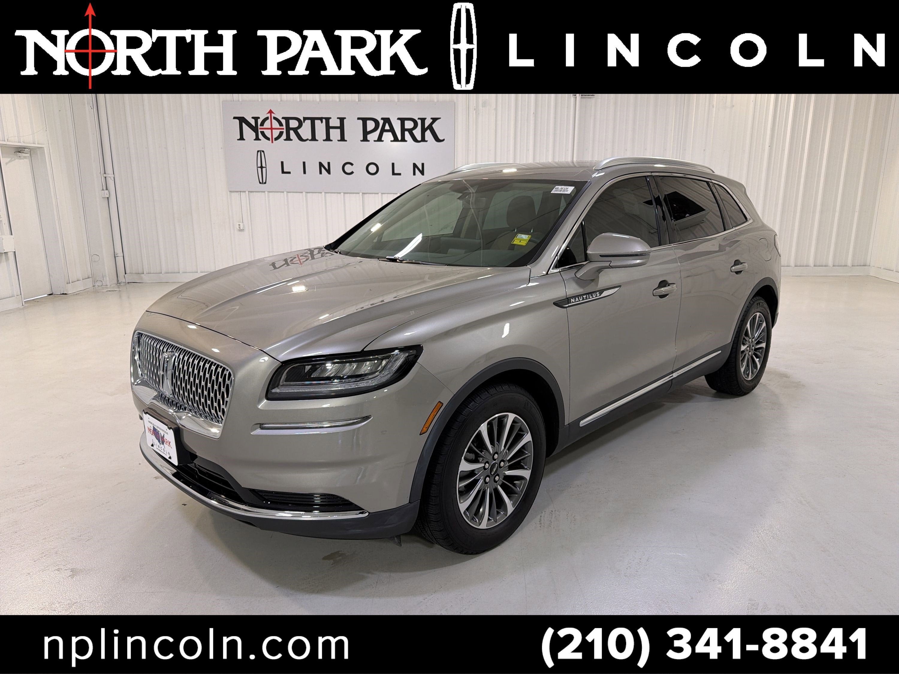 2023 Lincoln Nautilus Standard