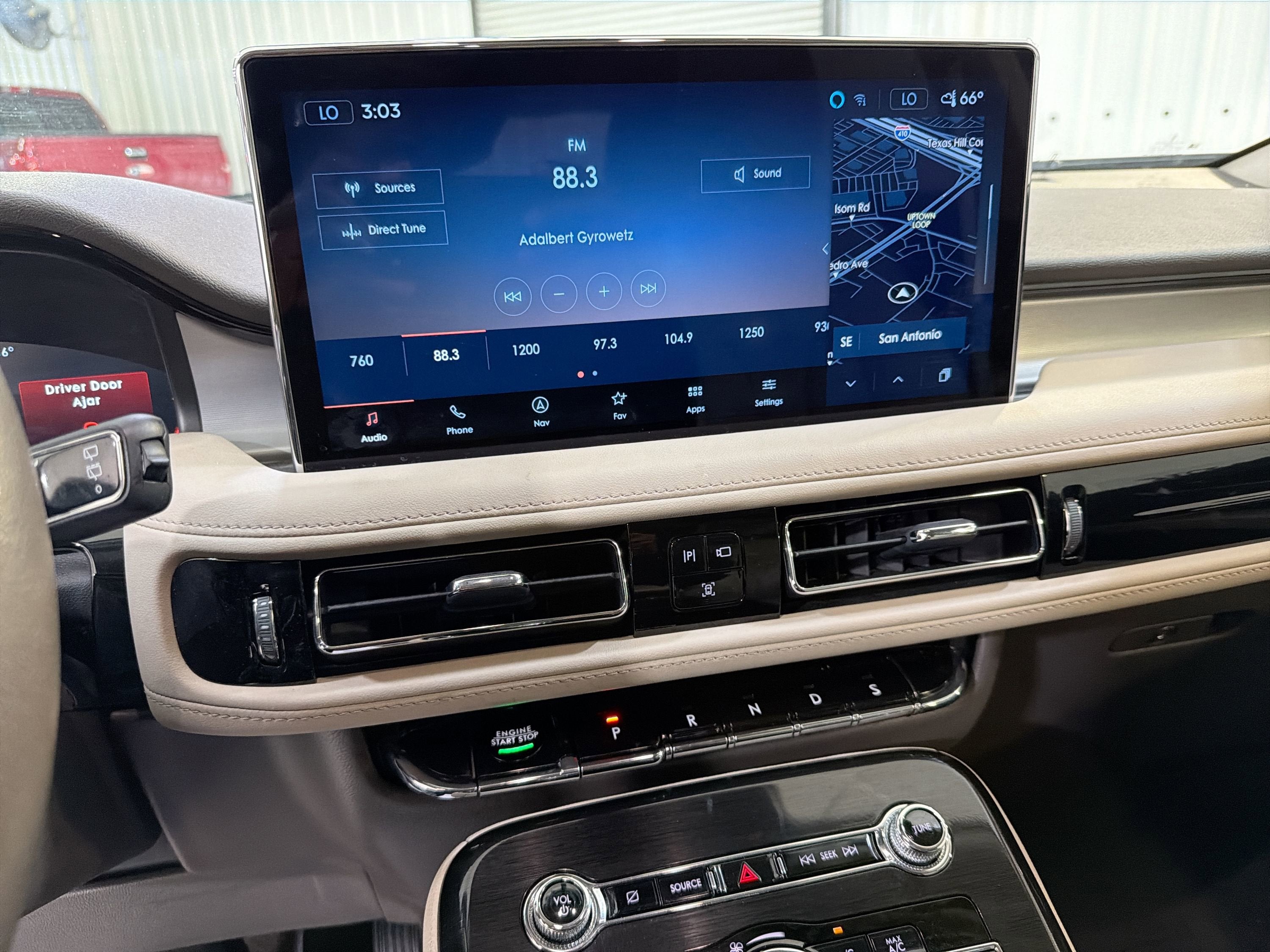 2023 Lincoln Nautilus Standard