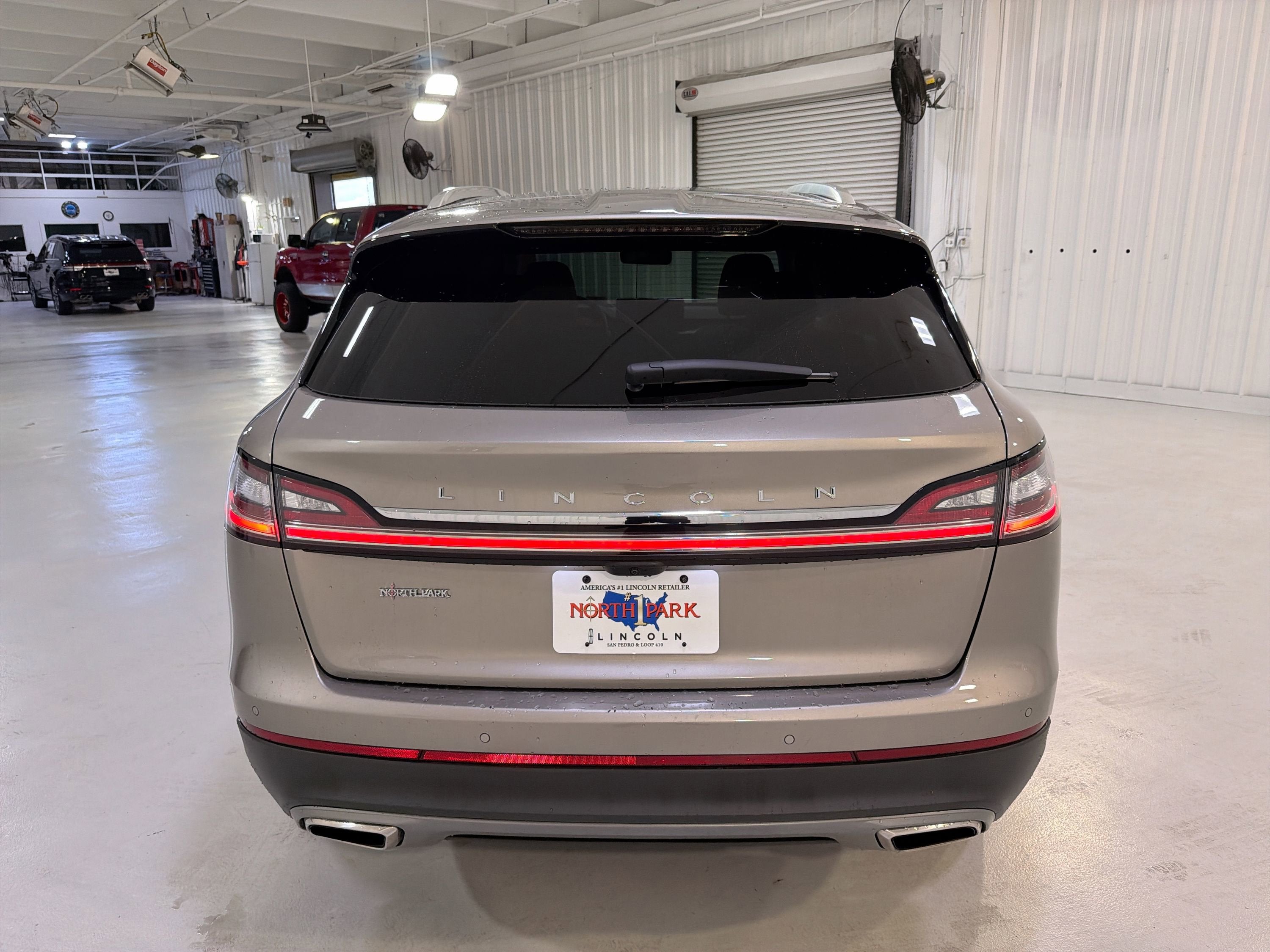 2023 Lincoln Nautilus Standard