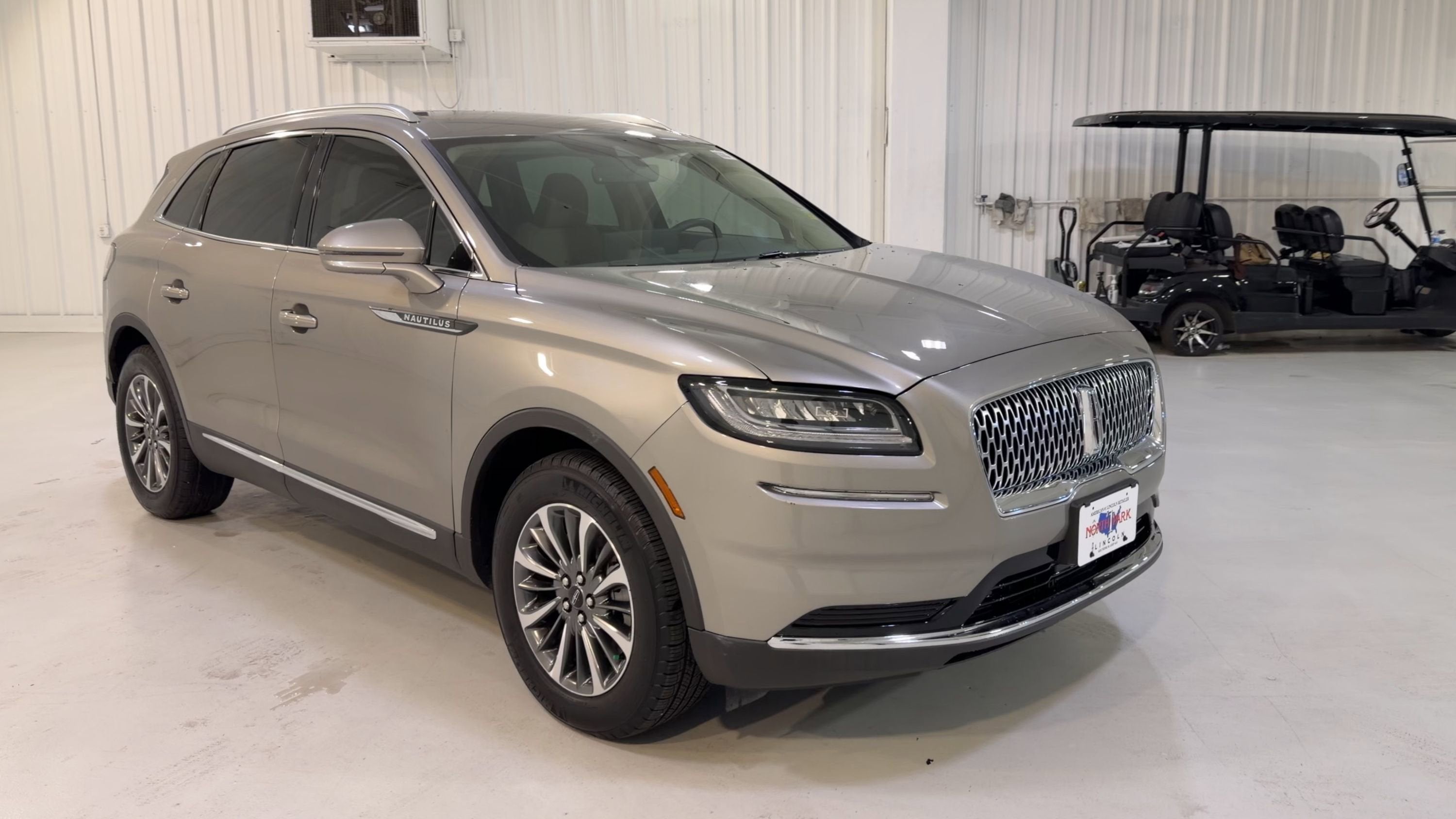 2023 Lincoln Nautilus Standard