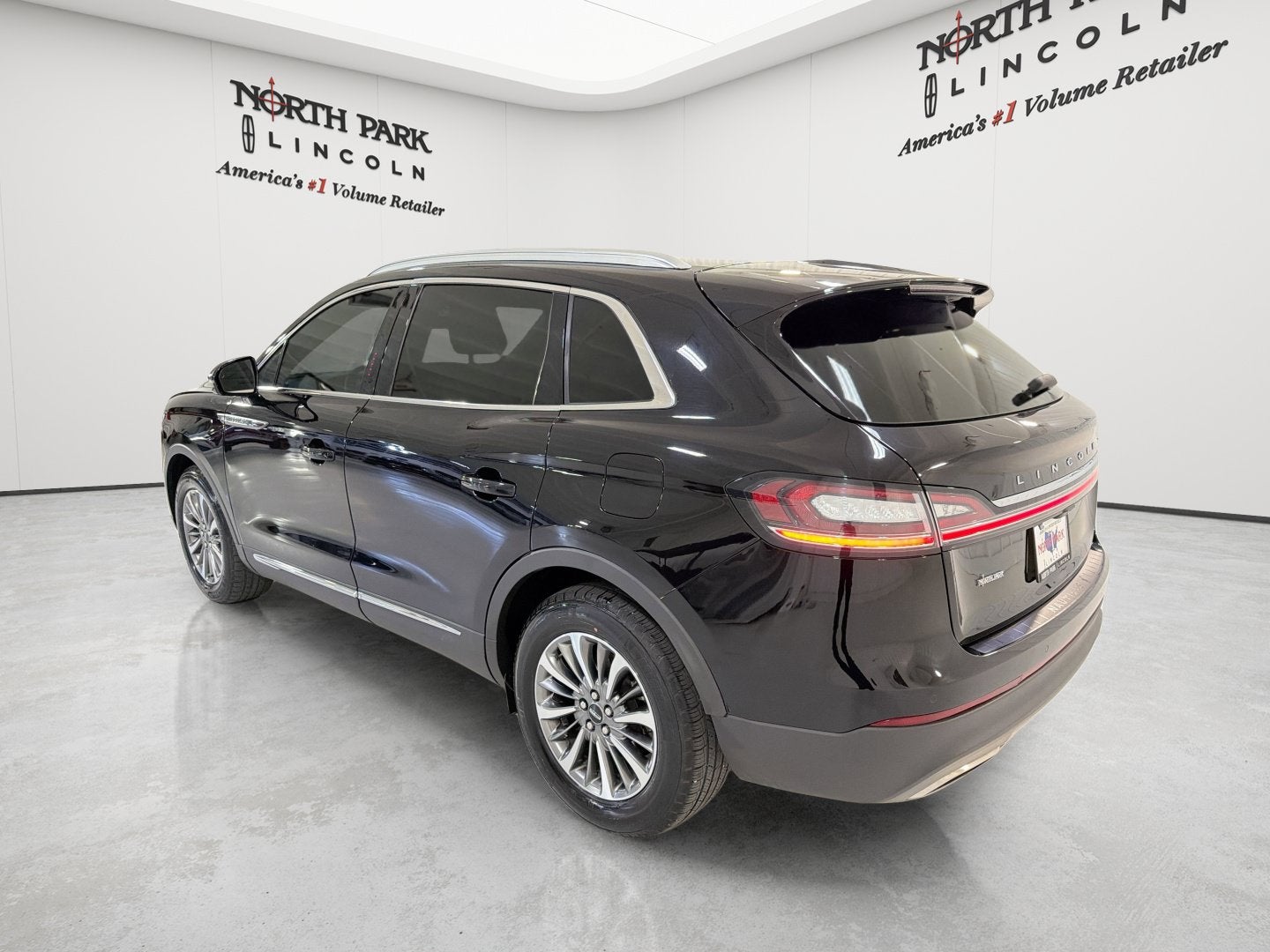 2023 Lincoln Nautilus Standard
