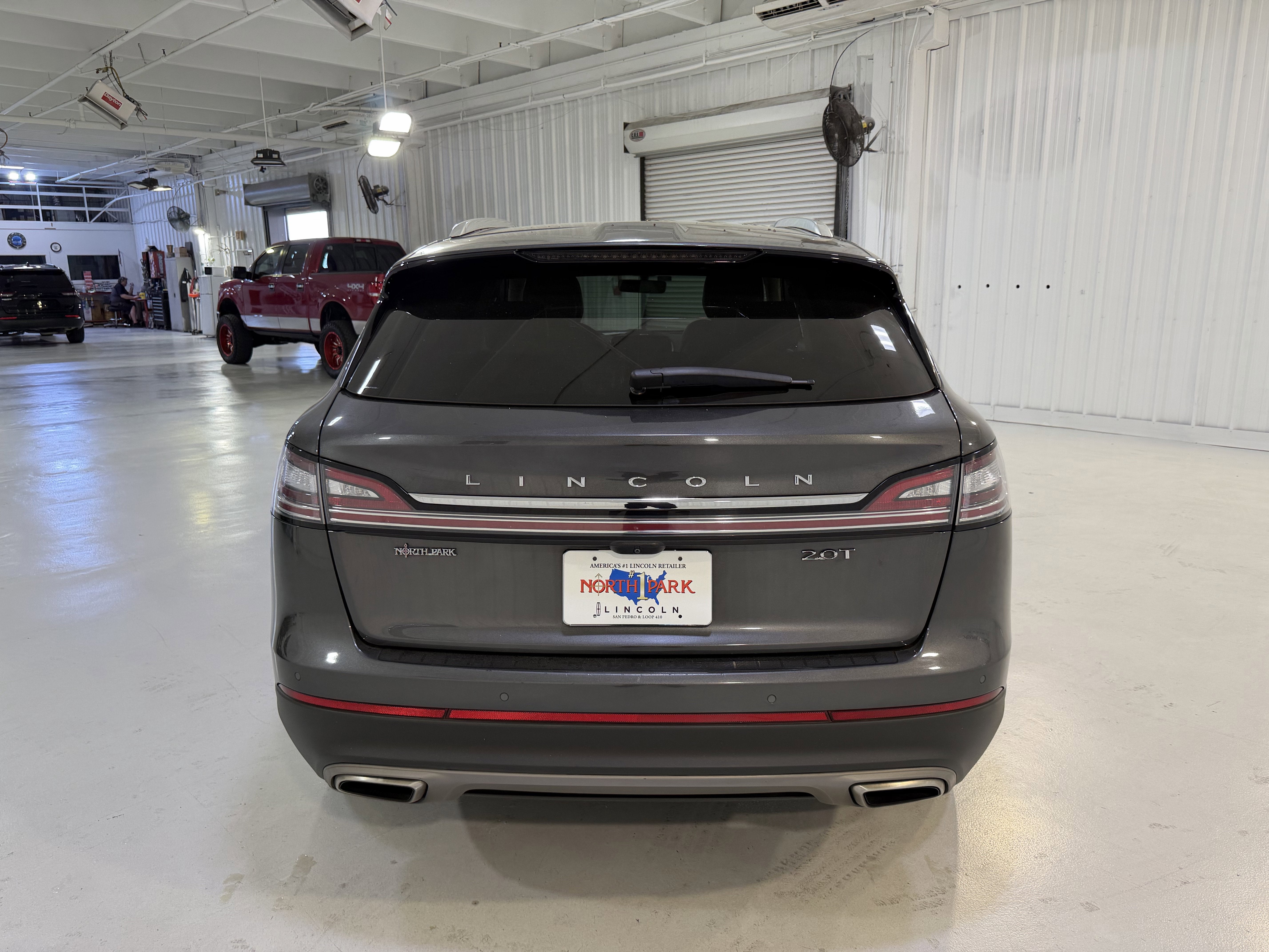 2020 Lincoln Nautilus Standard