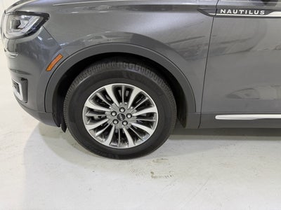 2020 Lincoln Nautilus Standard