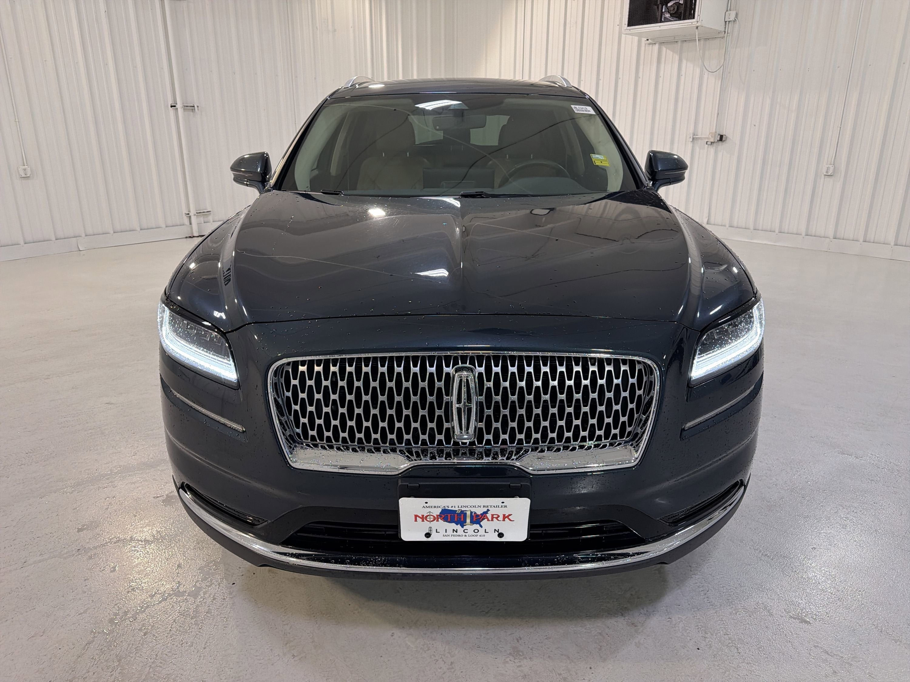 2023 Lincoln Nautilus Standard