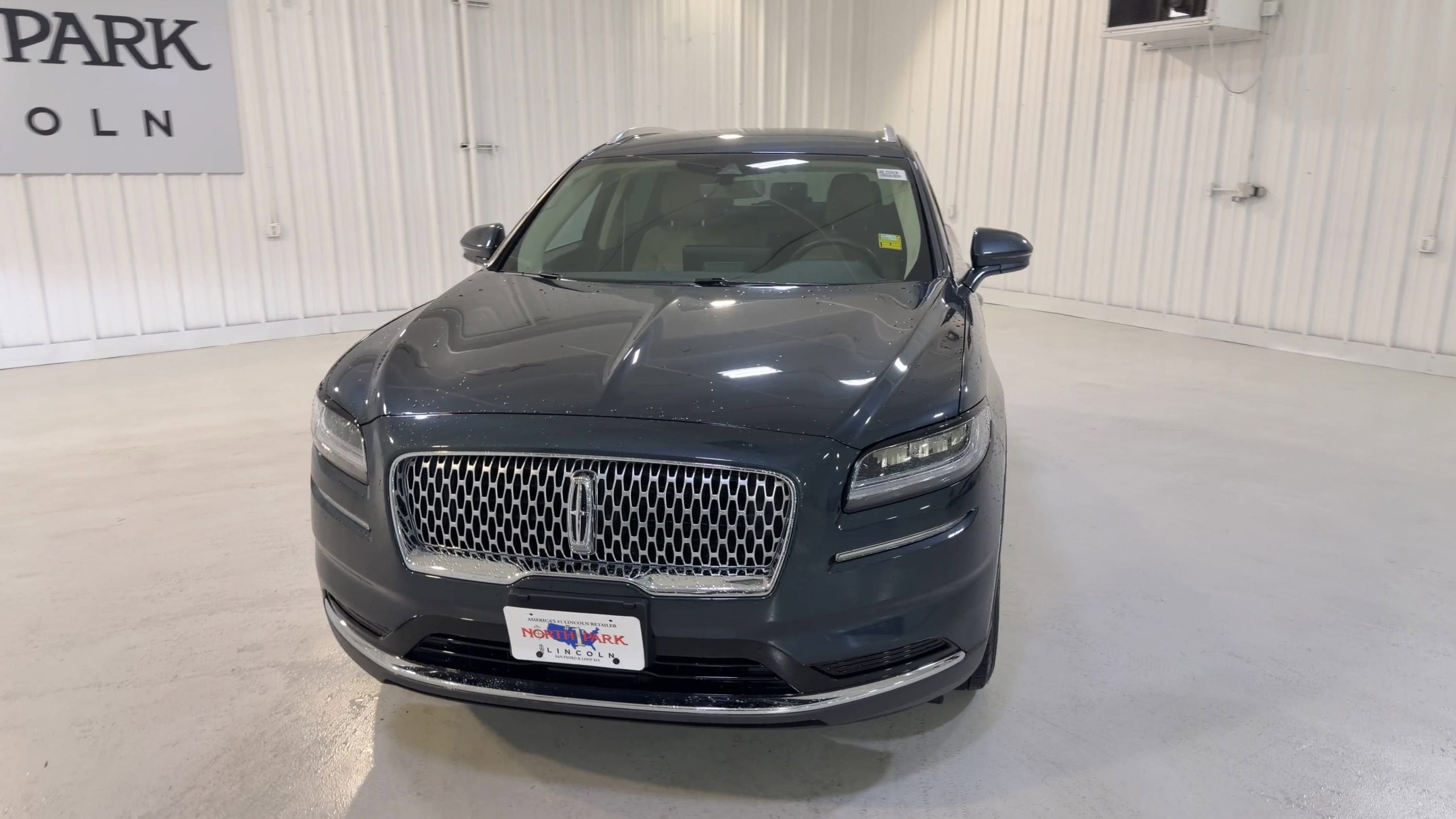 2023 Lincoln Nautilus Standard