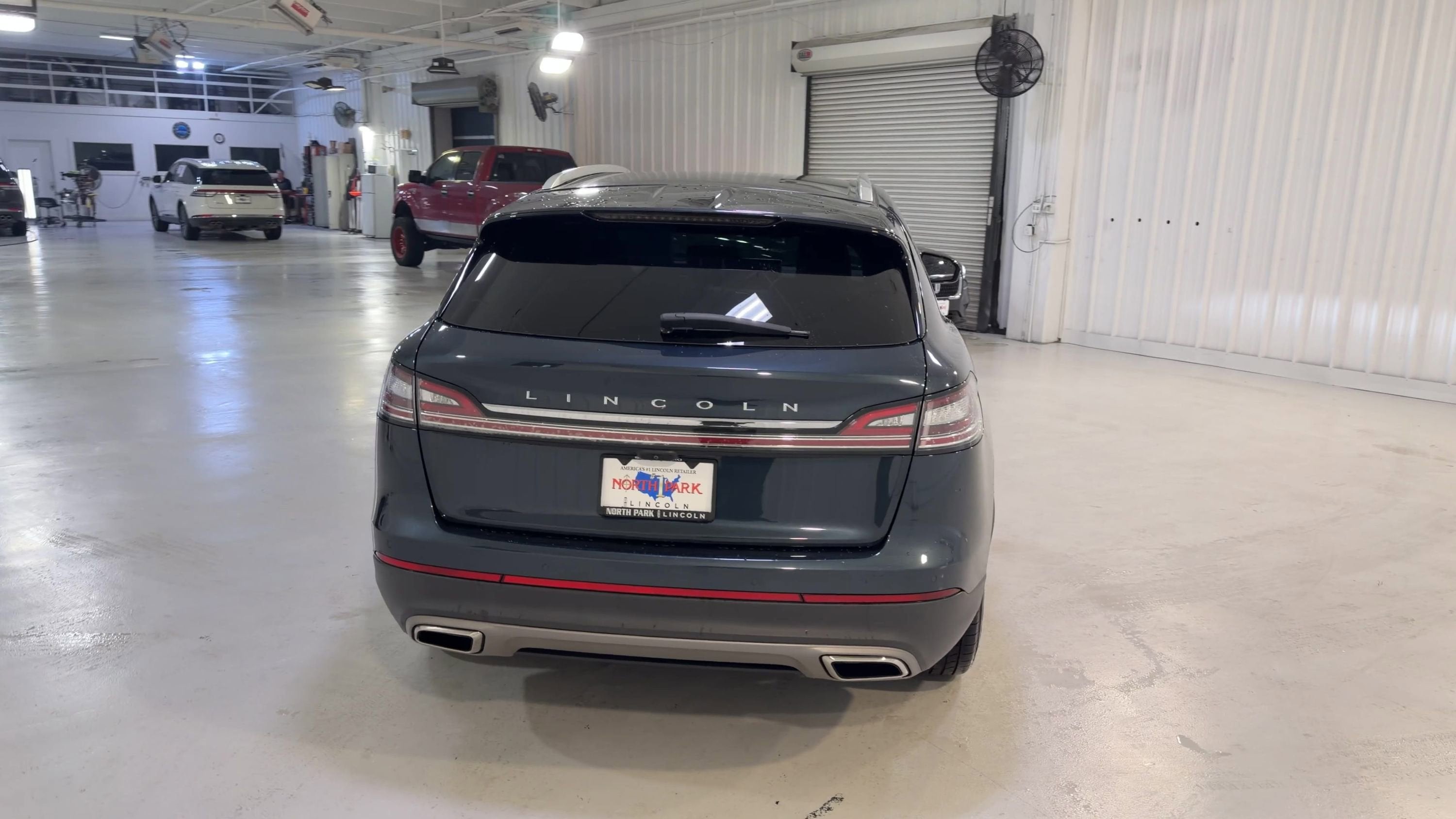 2023 Lincoln Nautilus Standard