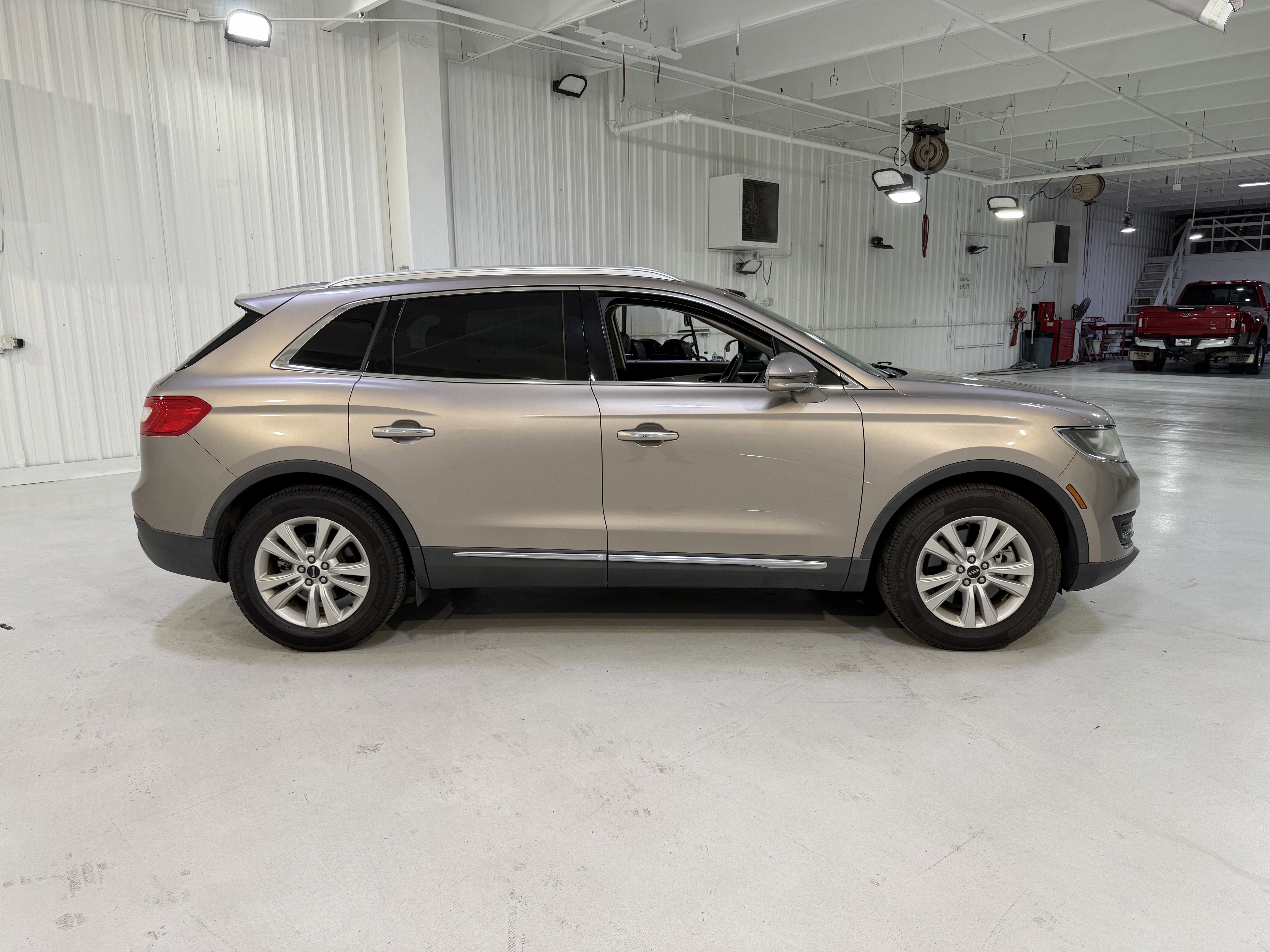 2018 Lincoln MKX Premiere