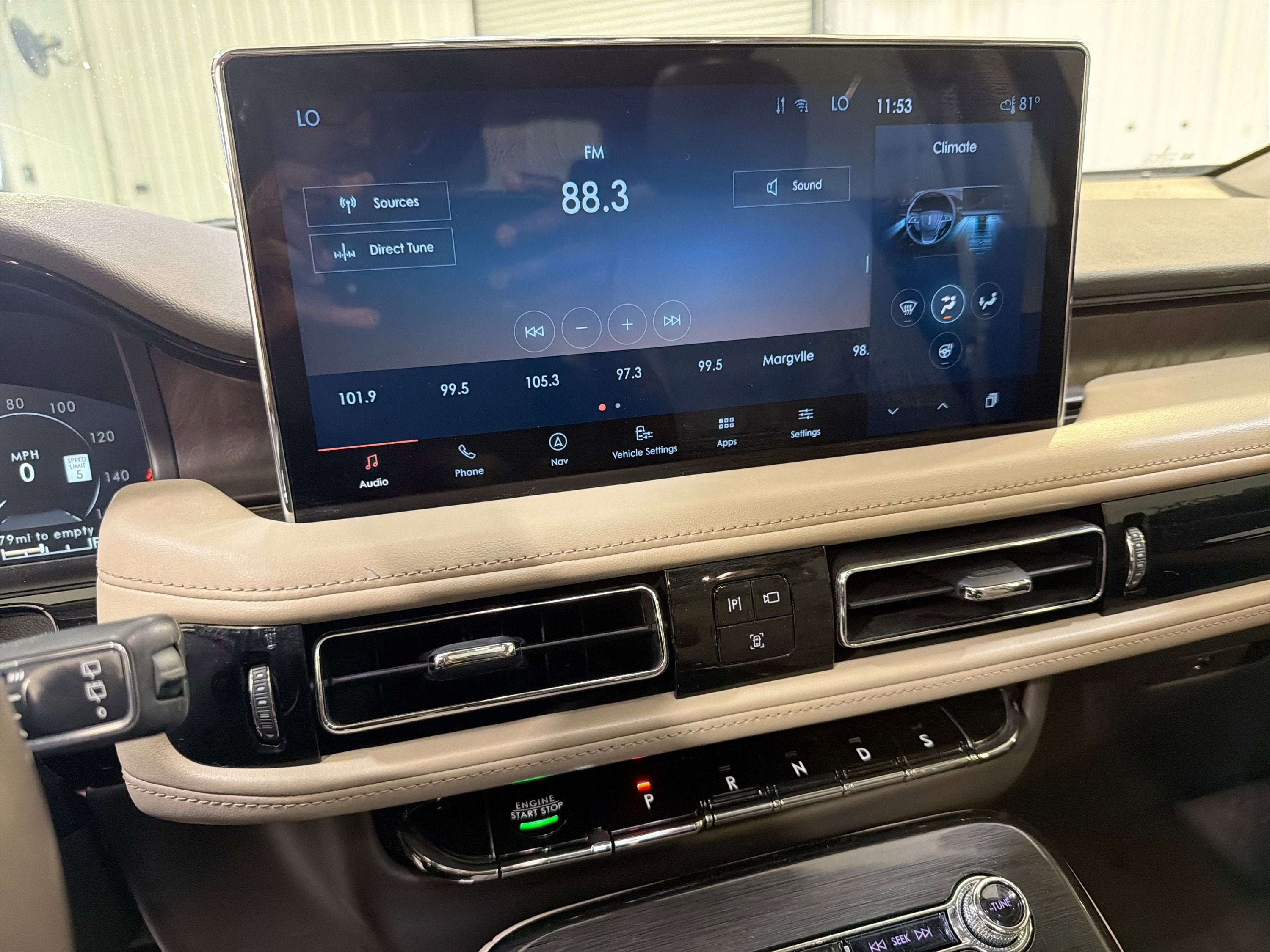 2021 Lincoln Nautilus Reserve