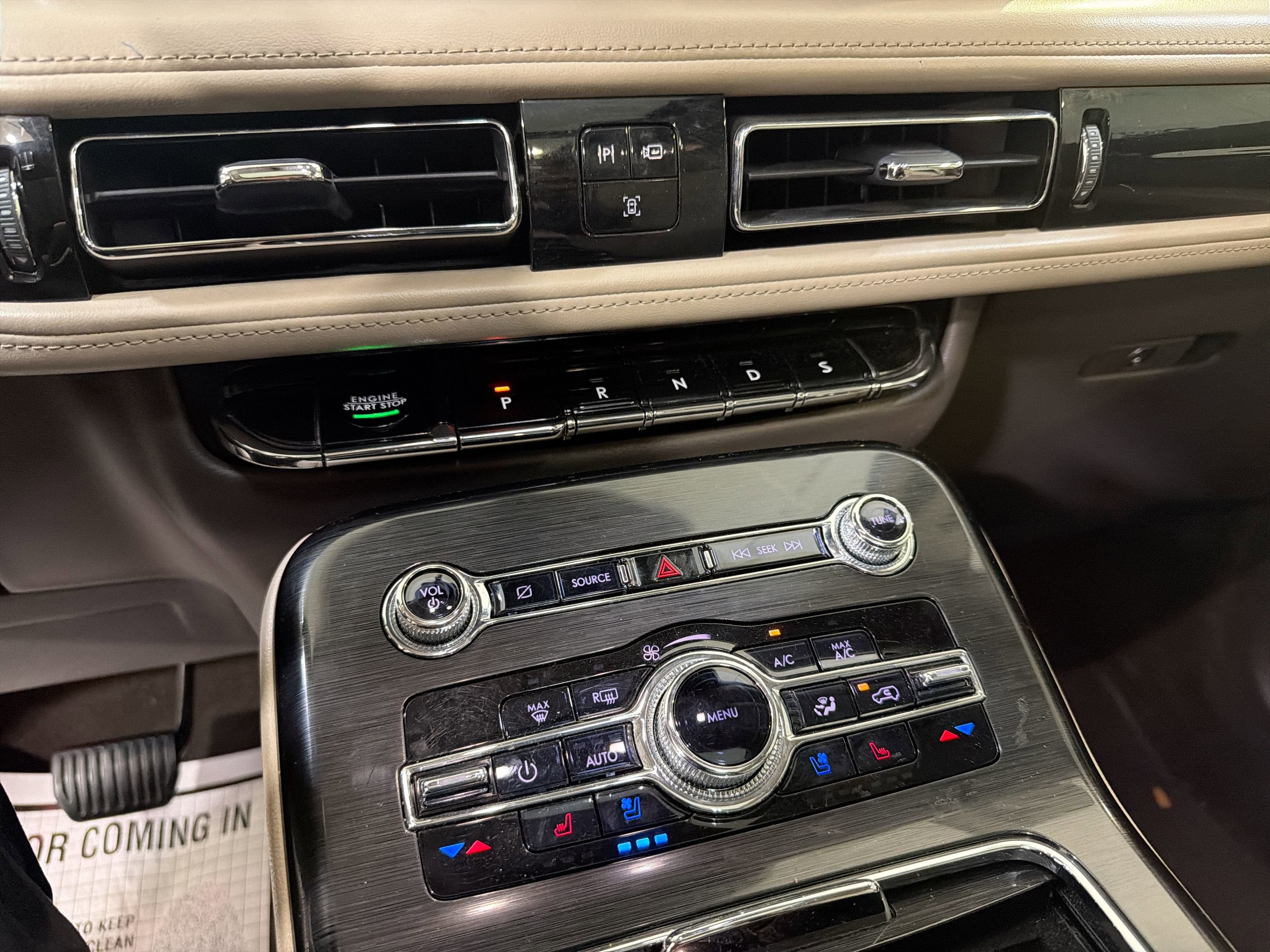 2021 Lincoln Nautilus Reserve