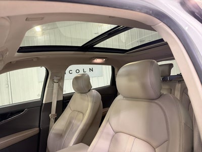 2021 Lincoln Nautilus Reserve