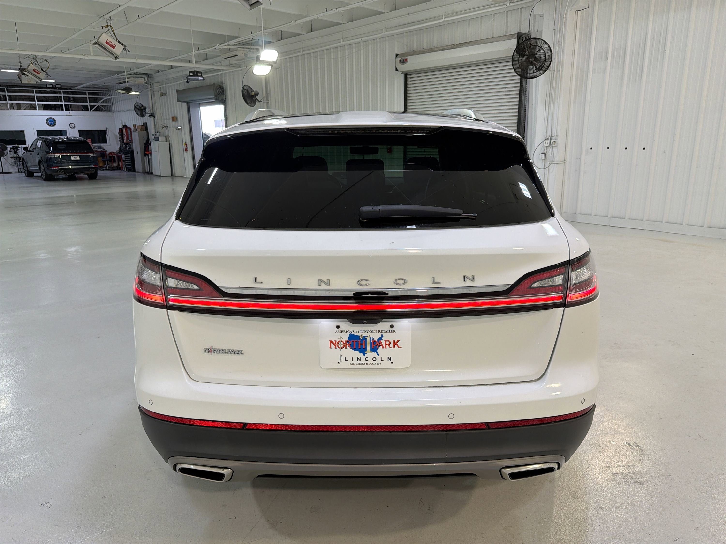 2021 Lincoln Nautilus Reserve