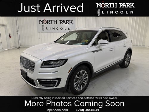 2019 Lincoln Nautilus Select