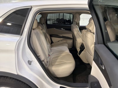 2019 Lincoln Nautilus Select