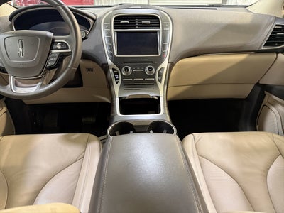 2019 Lincoln Nautilus Select