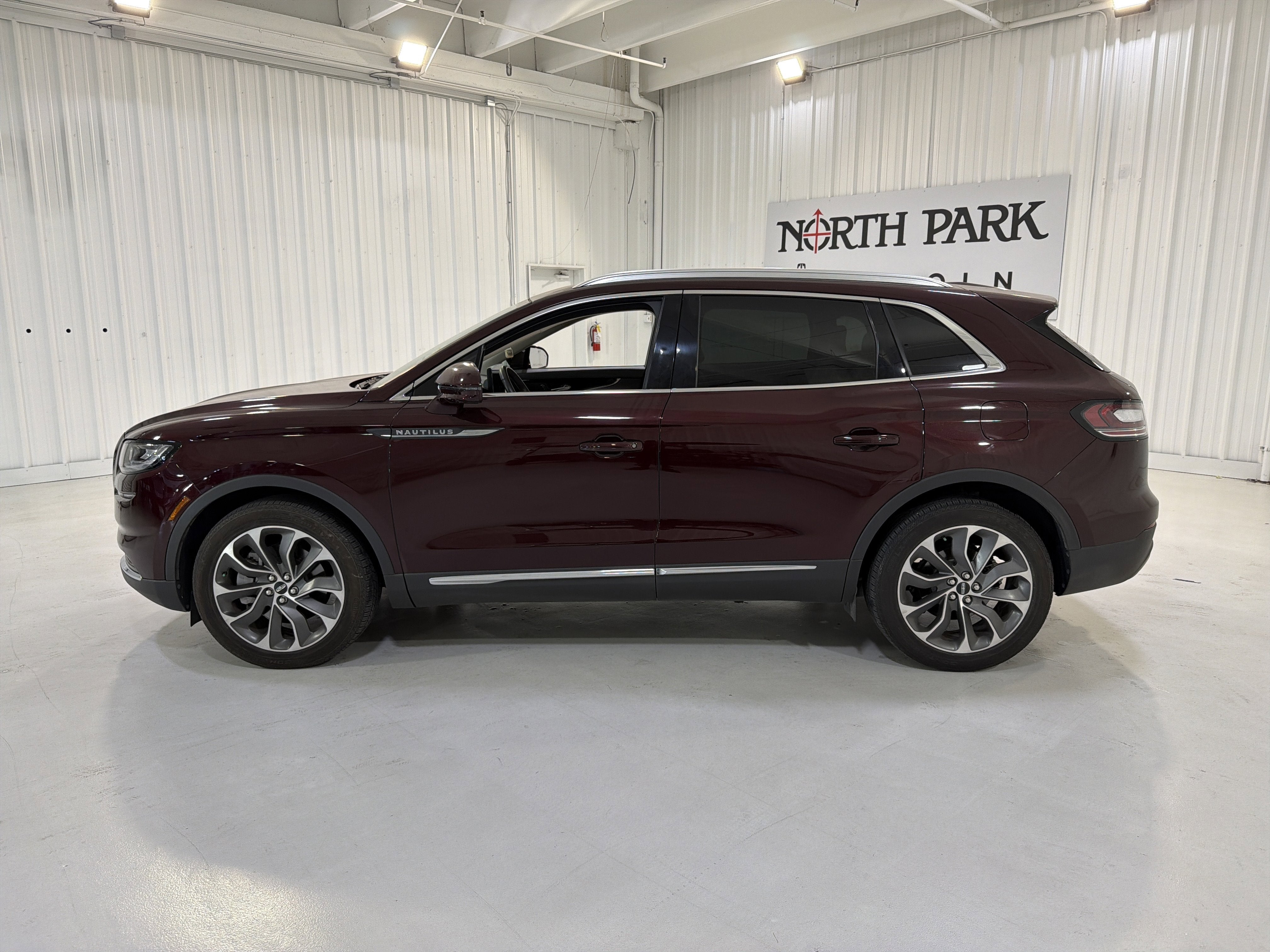 2023 Lincoln Nautilus Reserve