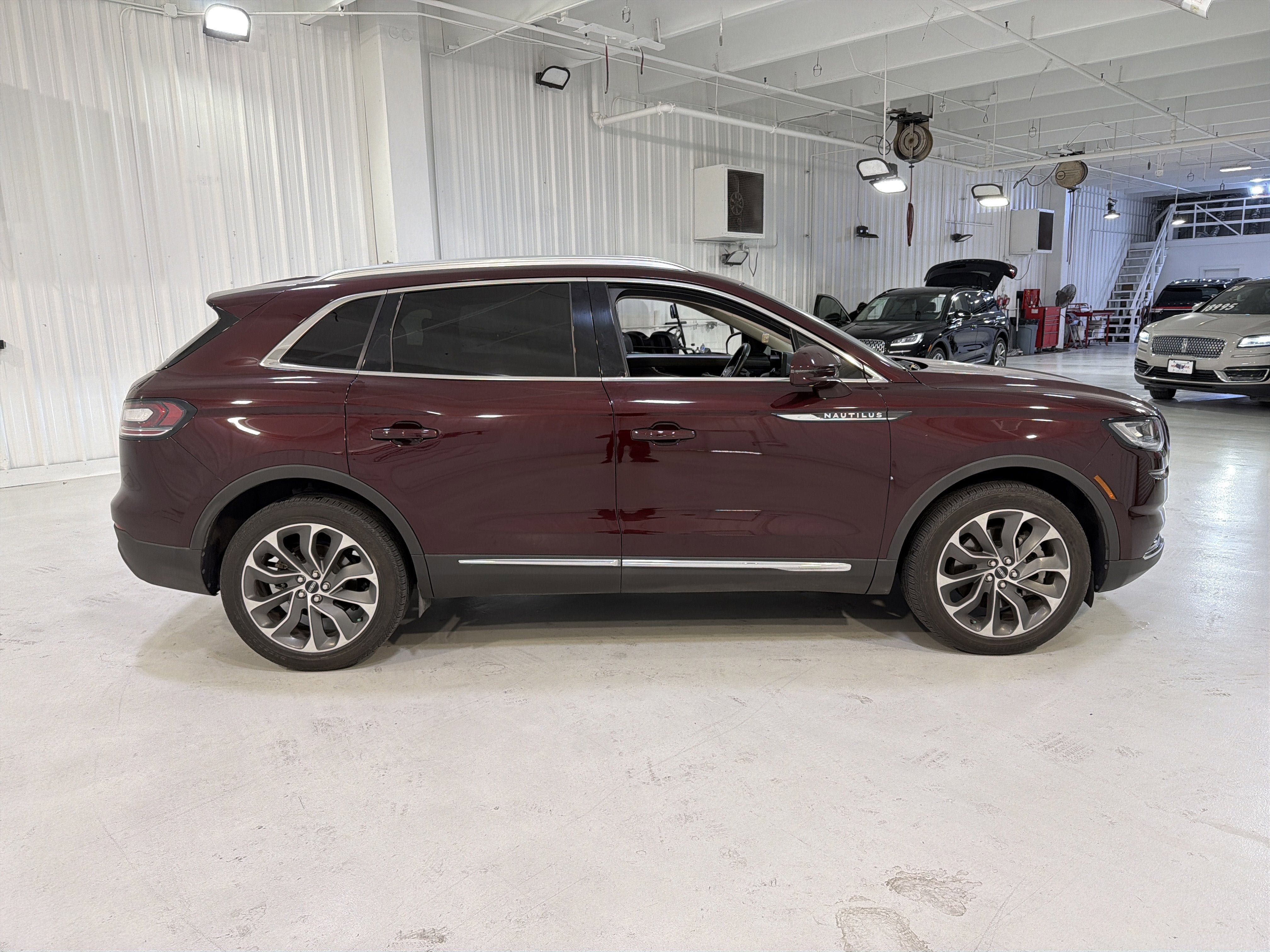 2023 Lincoln Nautilus Reserve