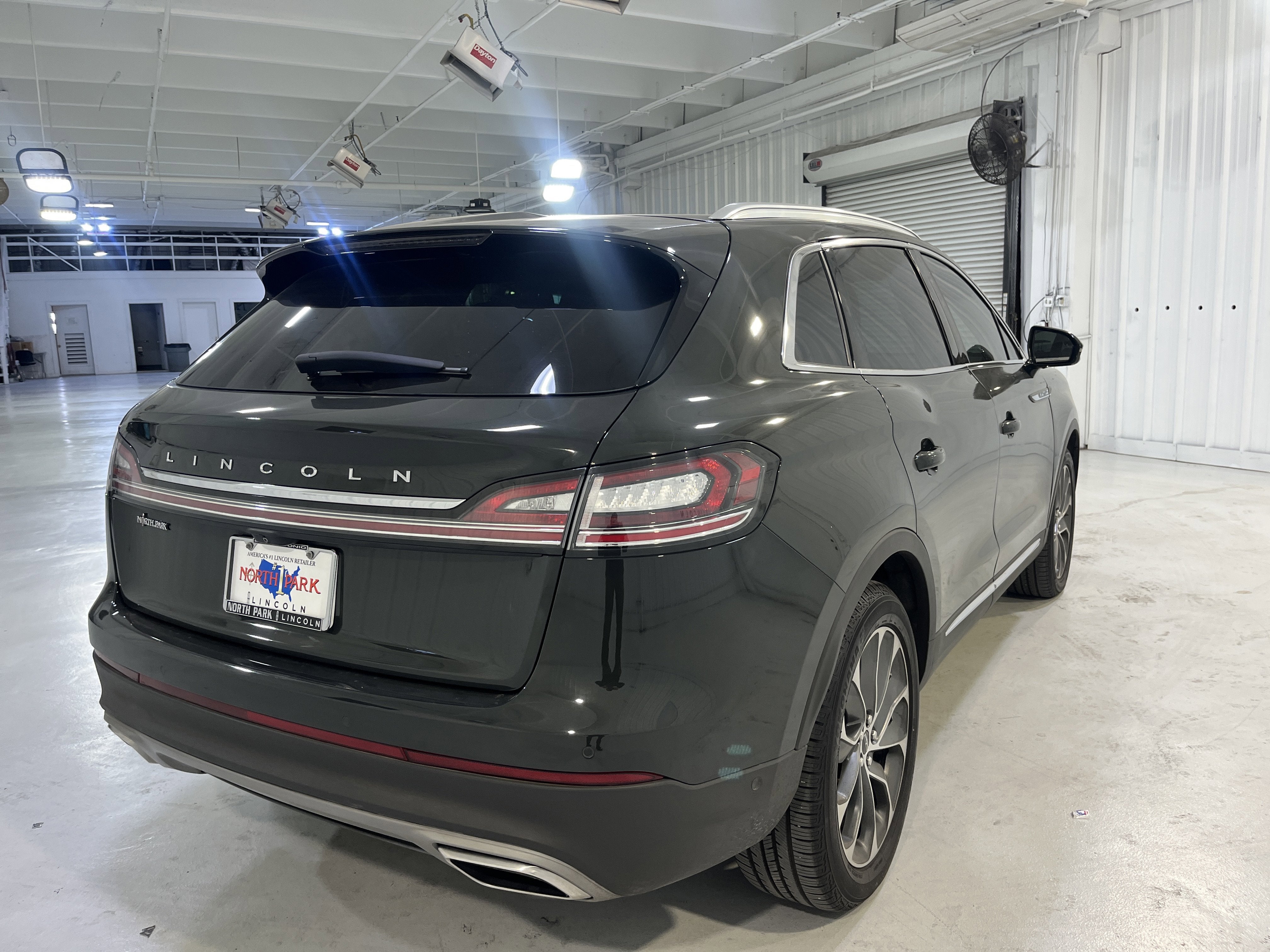 2022 Lincoln Nautilus Reserve