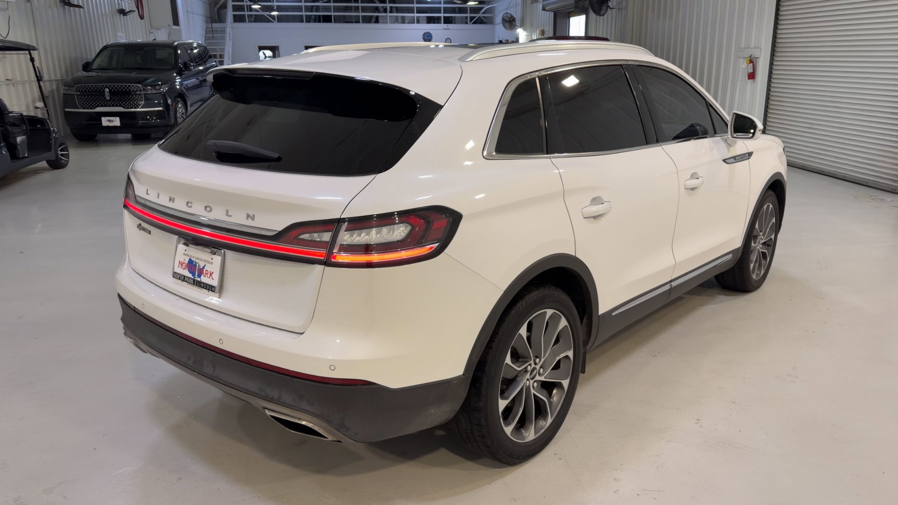 2023 Lincoln Nautilus Reserve