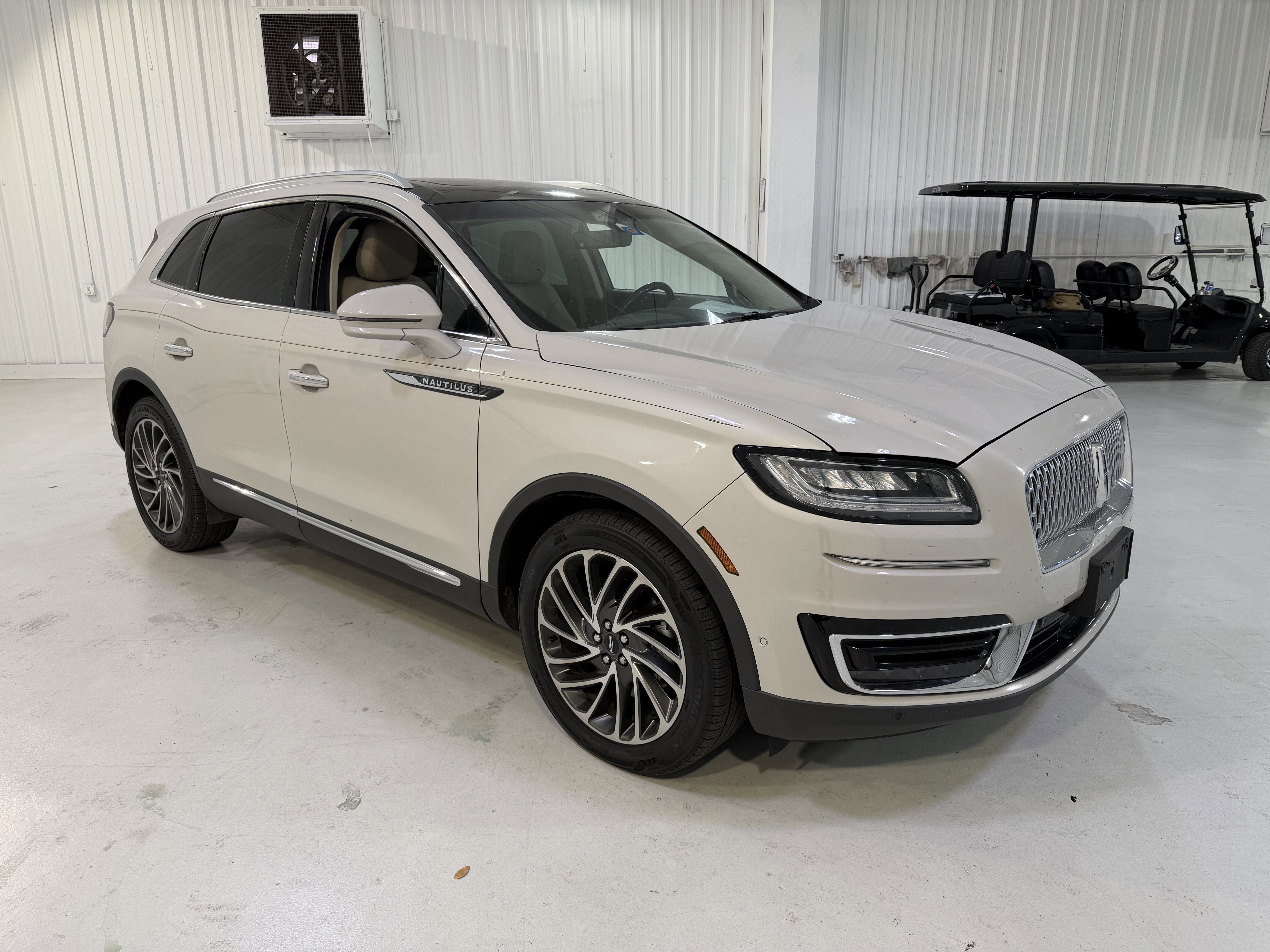 2020 Lincoln Nautilus Reserve