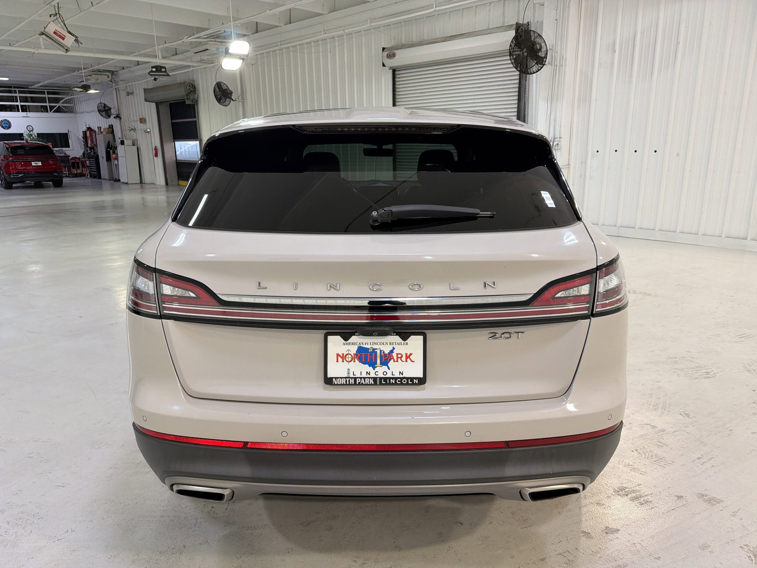 2020 Lincoln Nautilus Reserve