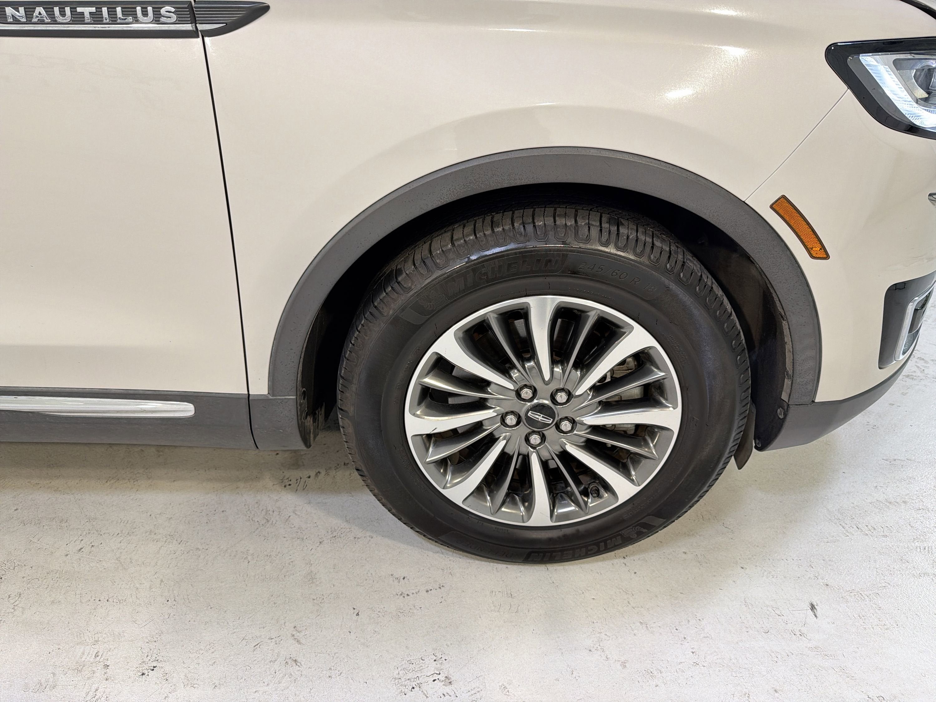 2020 Lincoln Nautilus Reserve