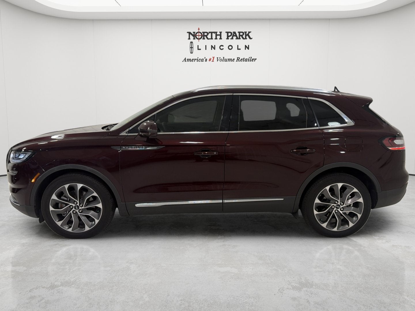 2022 Lincoln Nautilus Reserve