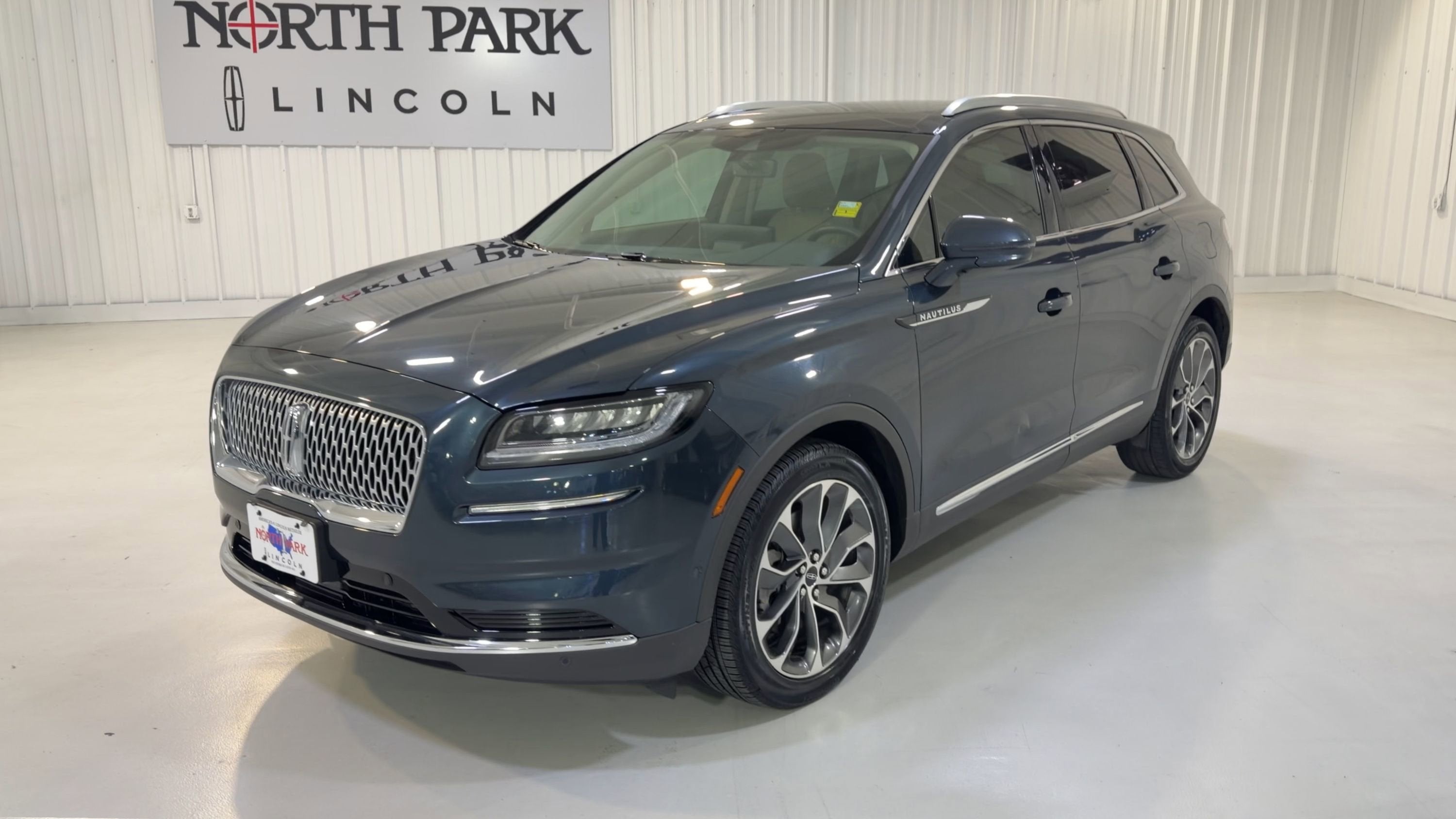 2022 Lincoln Nautilus Reserve