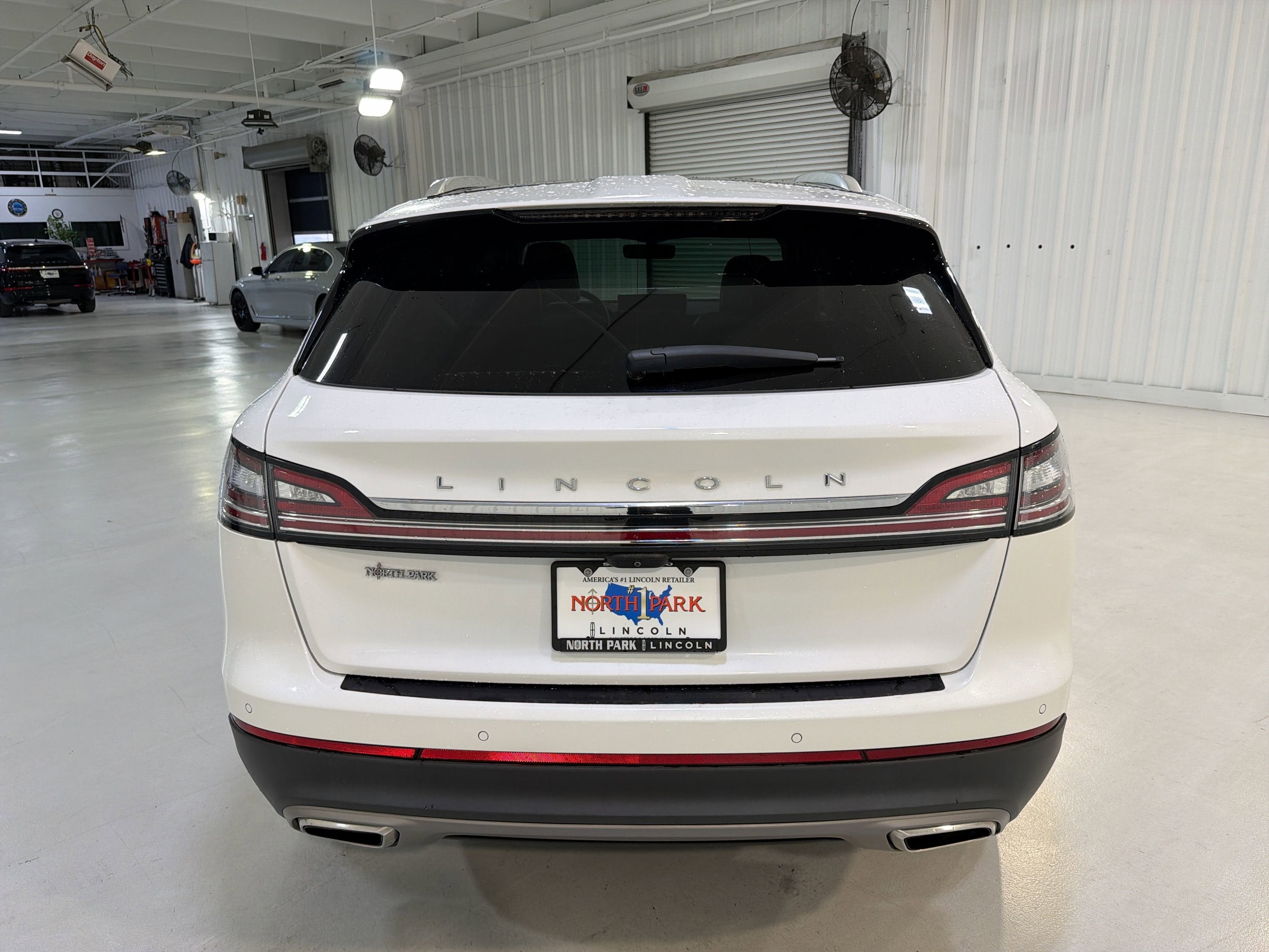 2022 Lincoln Nautilus Reserve