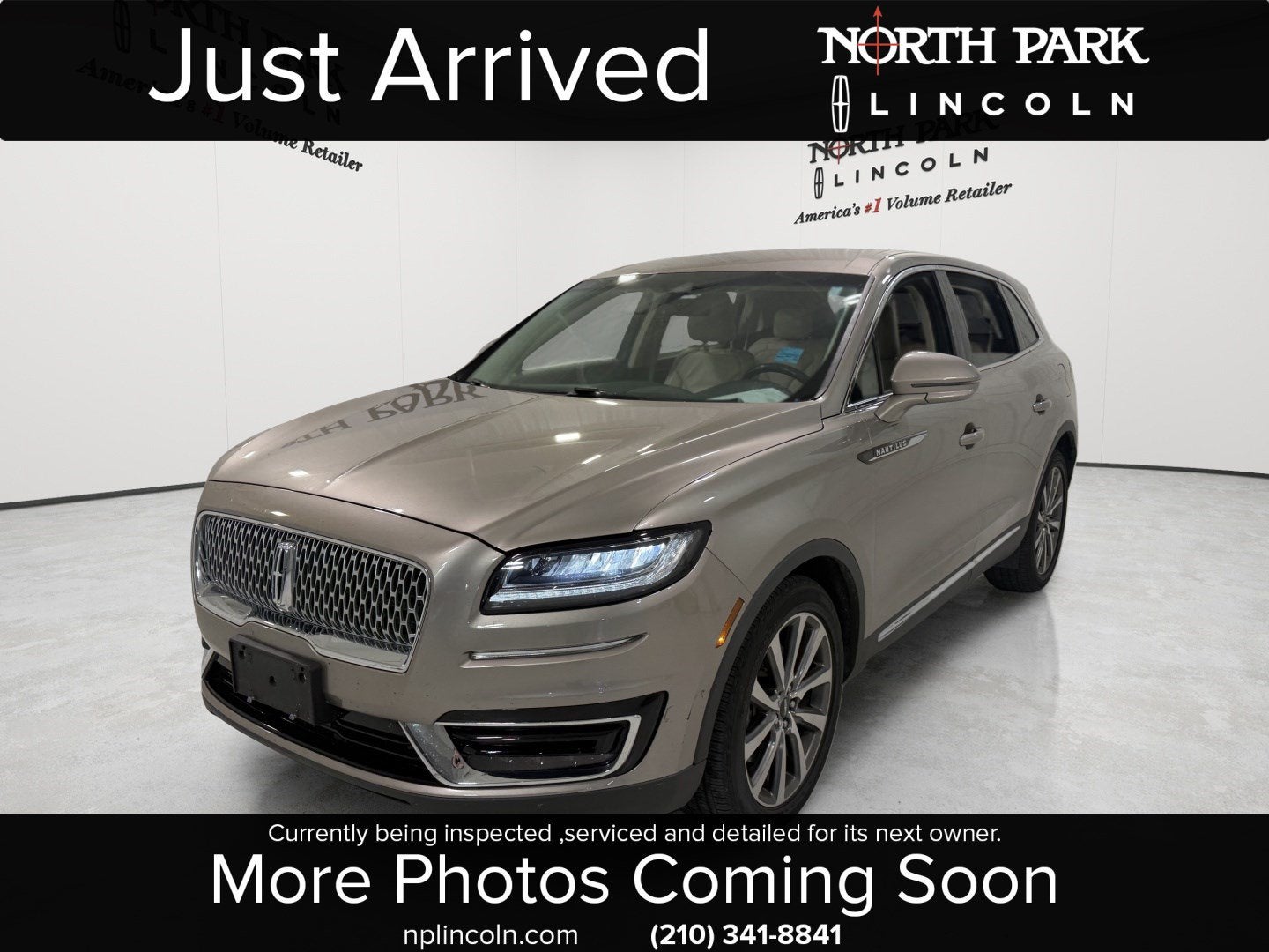 2019 Lincoln Nautilus Select