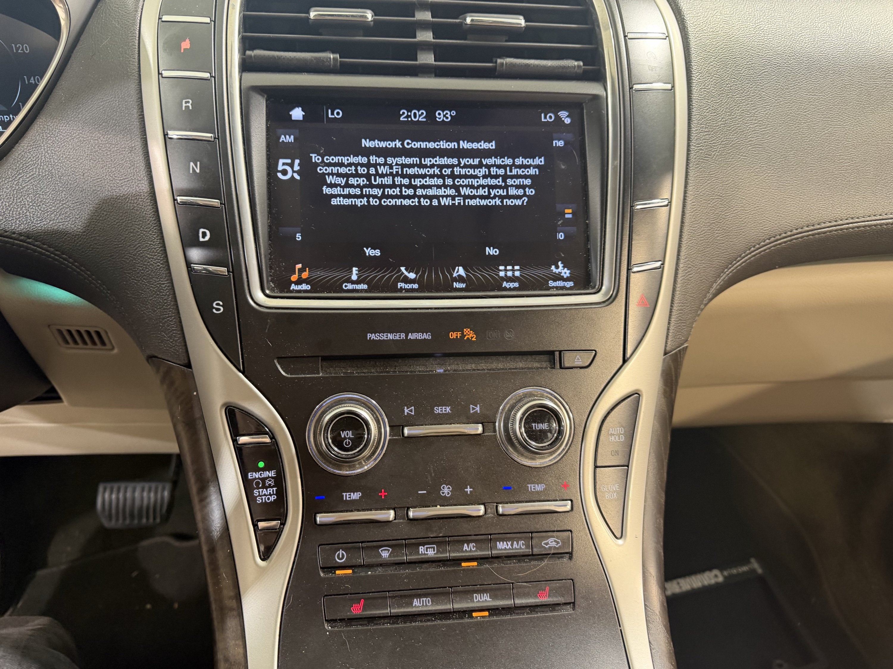 2019 Lincoln Nautilus Select