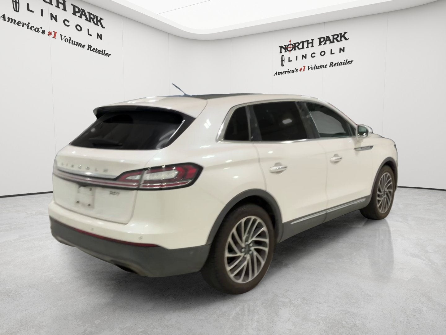 2019 Lincoln Nautilus Reserve