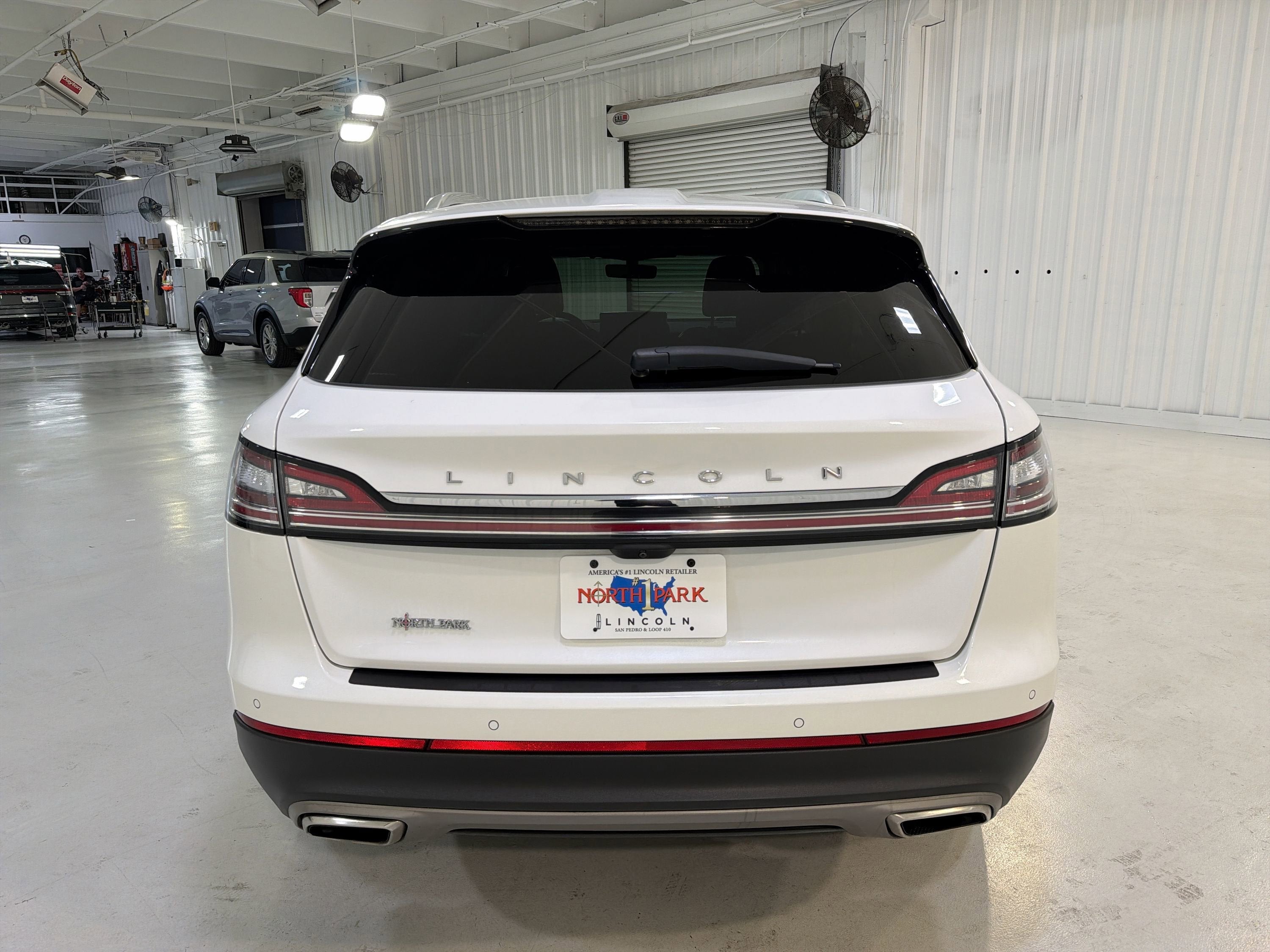 2023 Lincoln Nautilus Standard