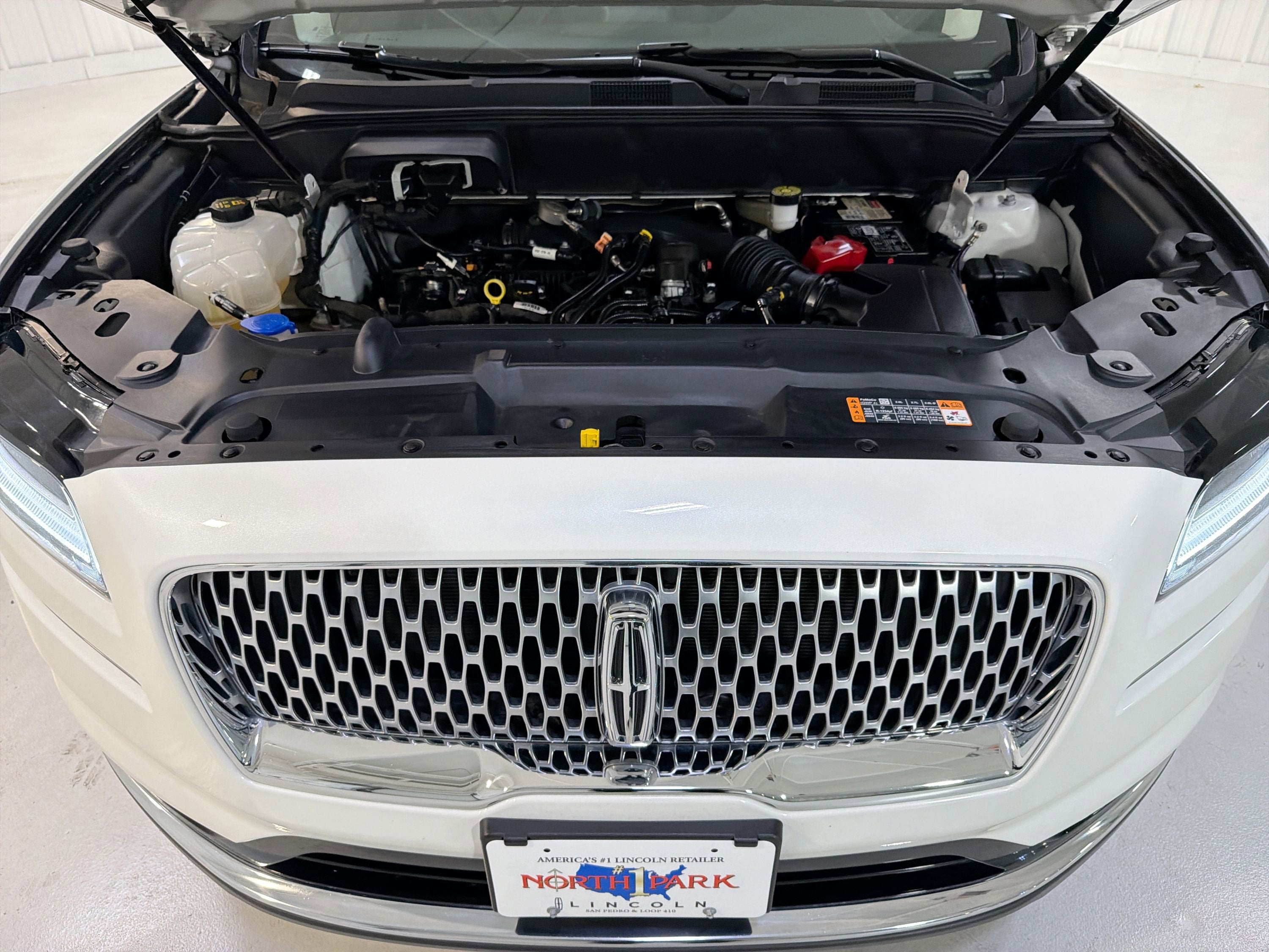 2023 Lincoln Nautilus Standard