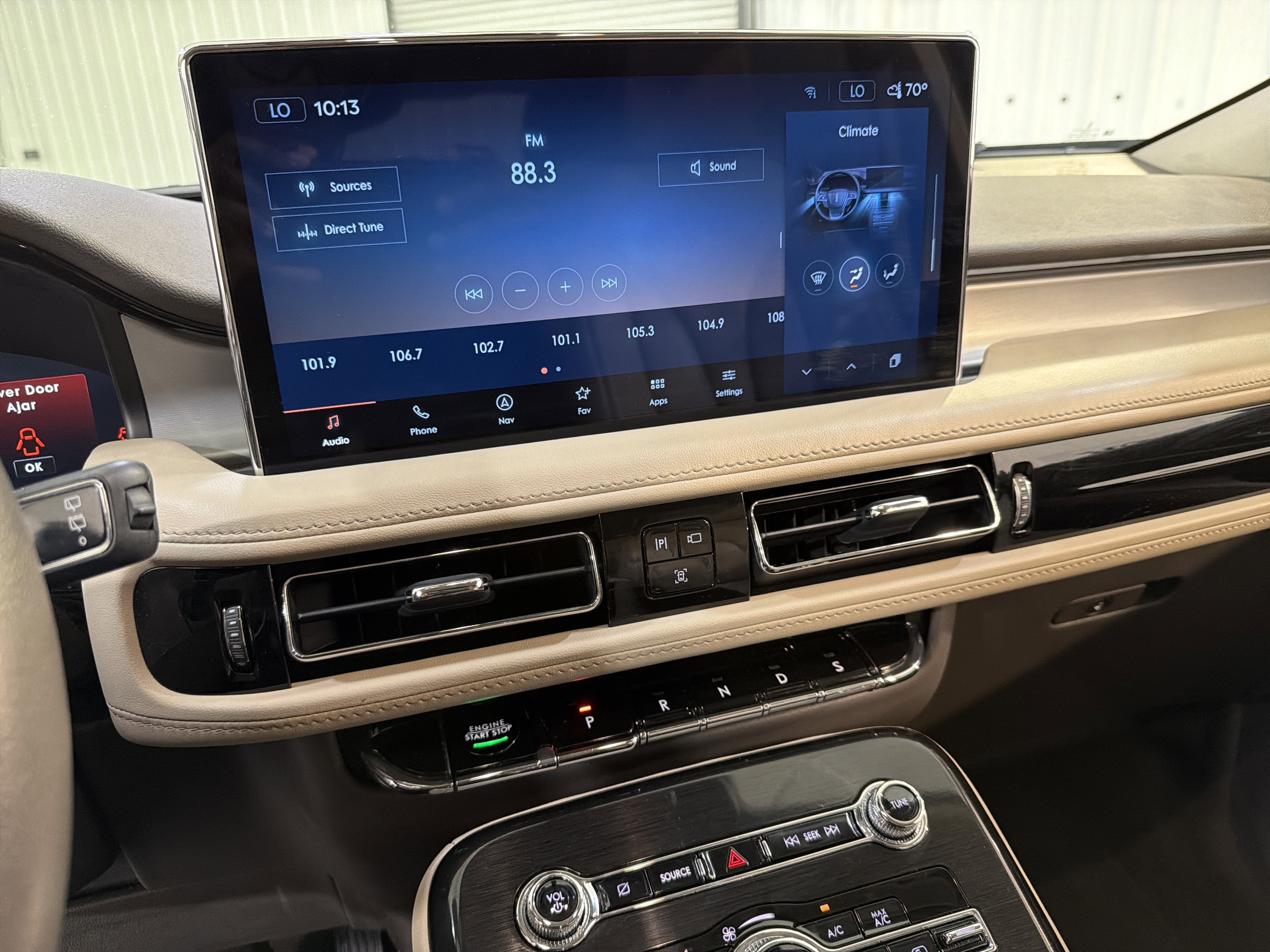 2023 Lincoln Nautilus Standard