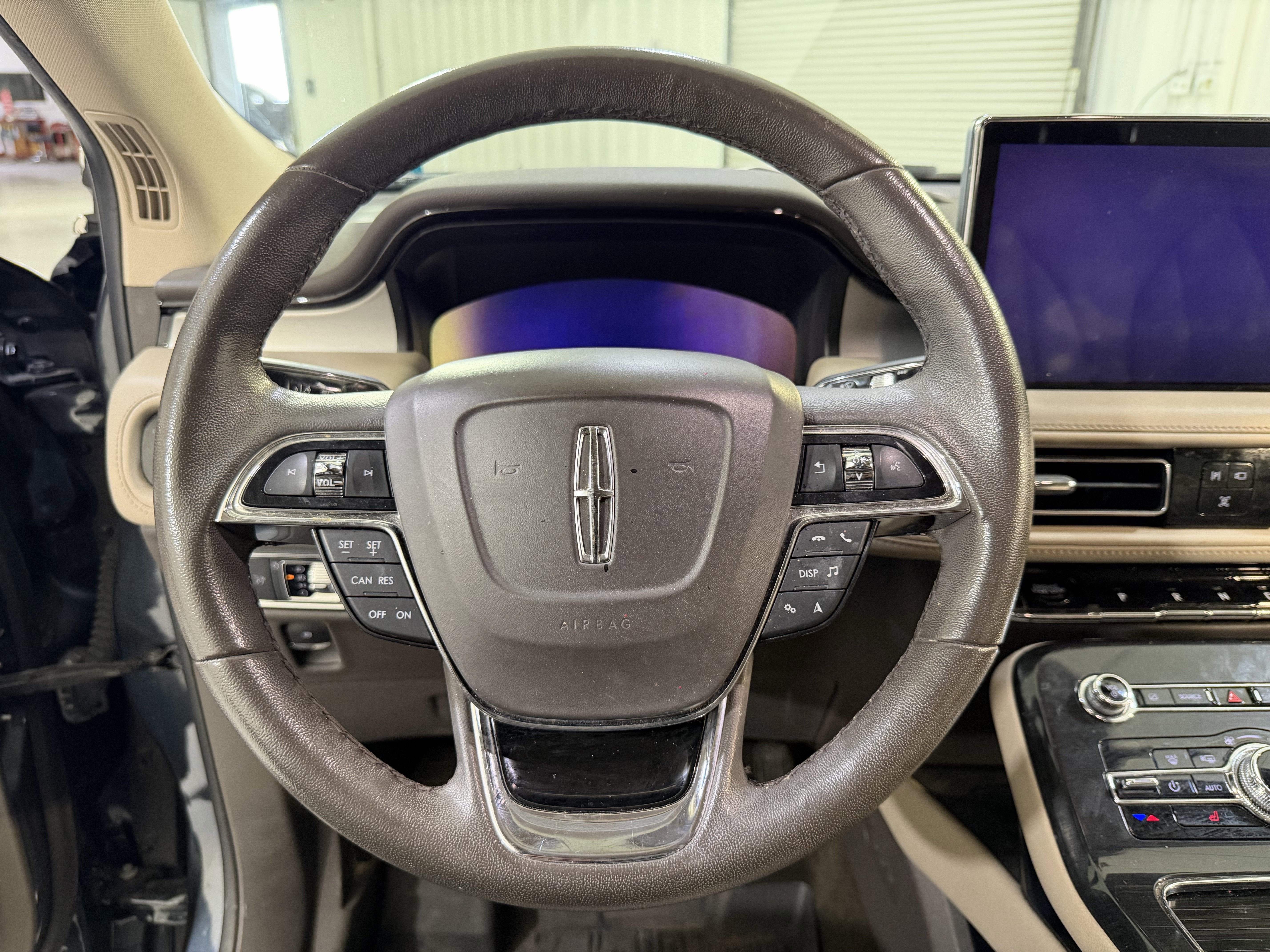 2023 Lincoln Nautilus Standard