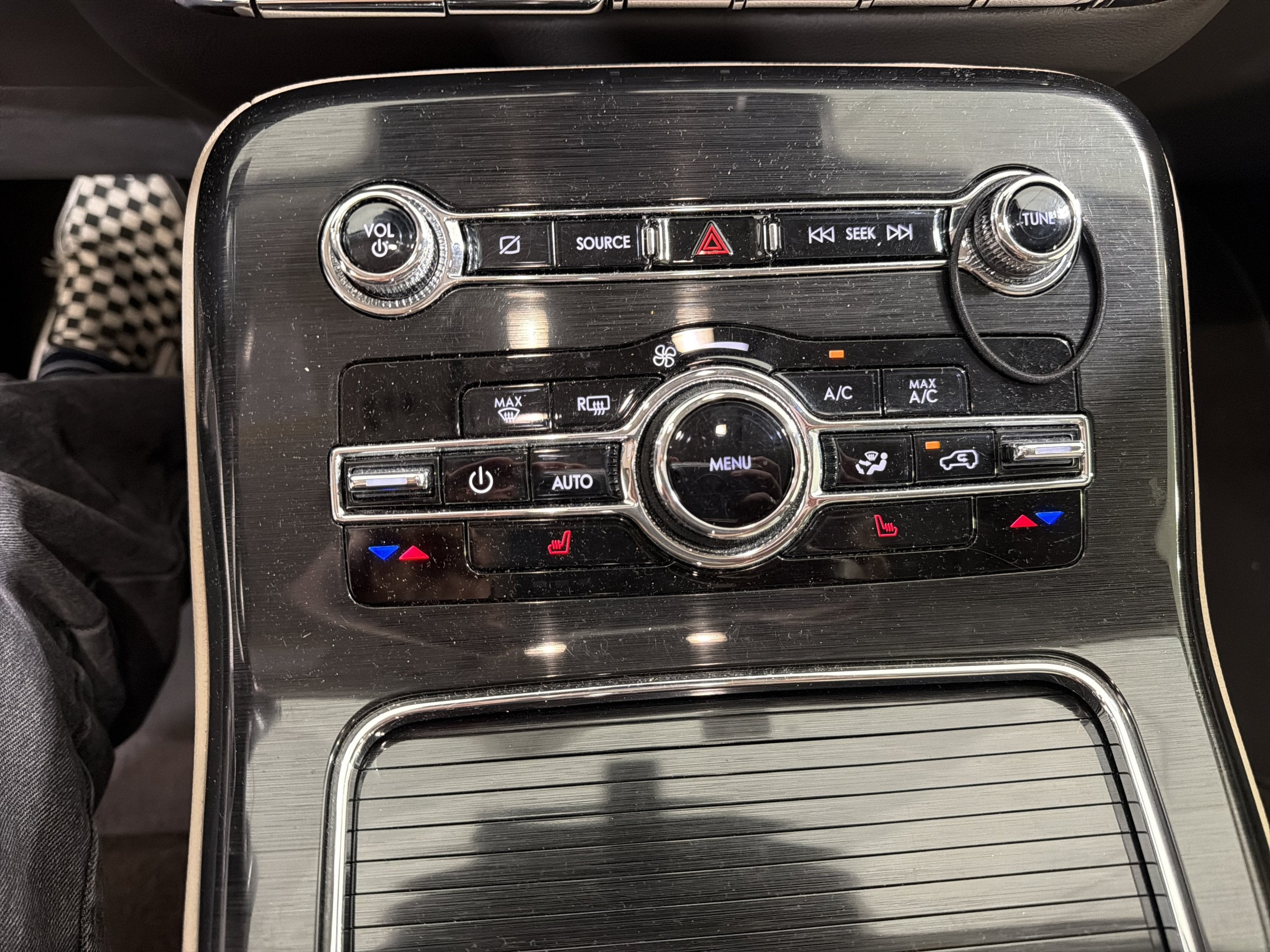 2023 Lincoln Nautilus Standard