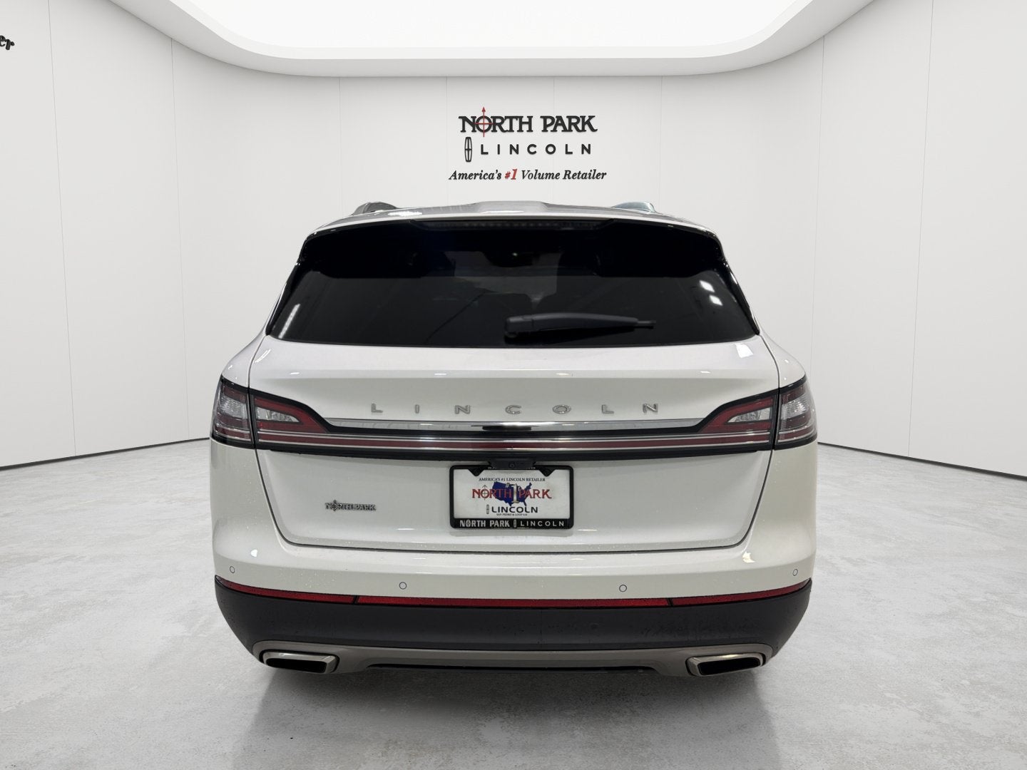2023 Lincoln Nautilus Standard