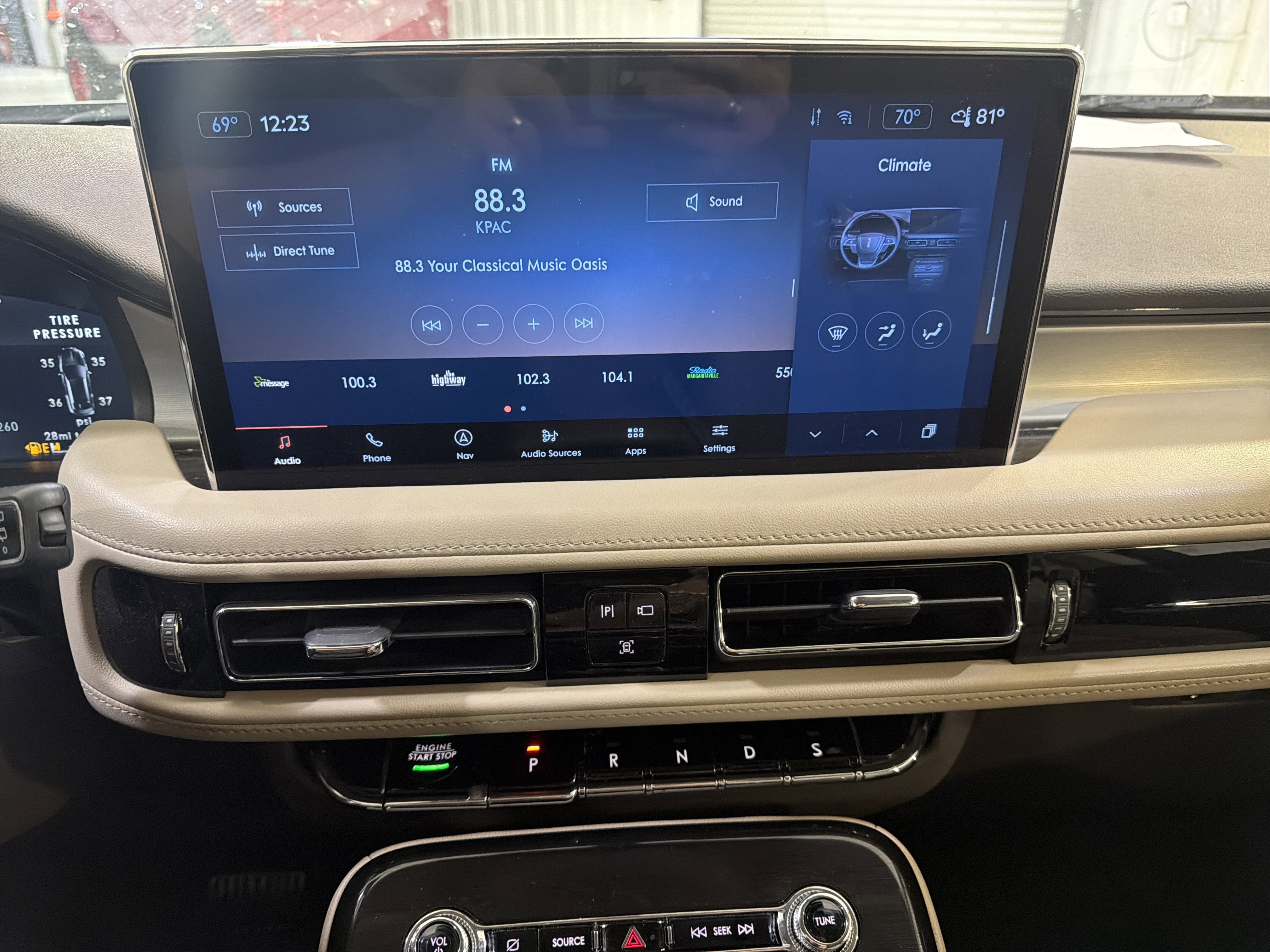 2023 Lincoln Nautilus Standard