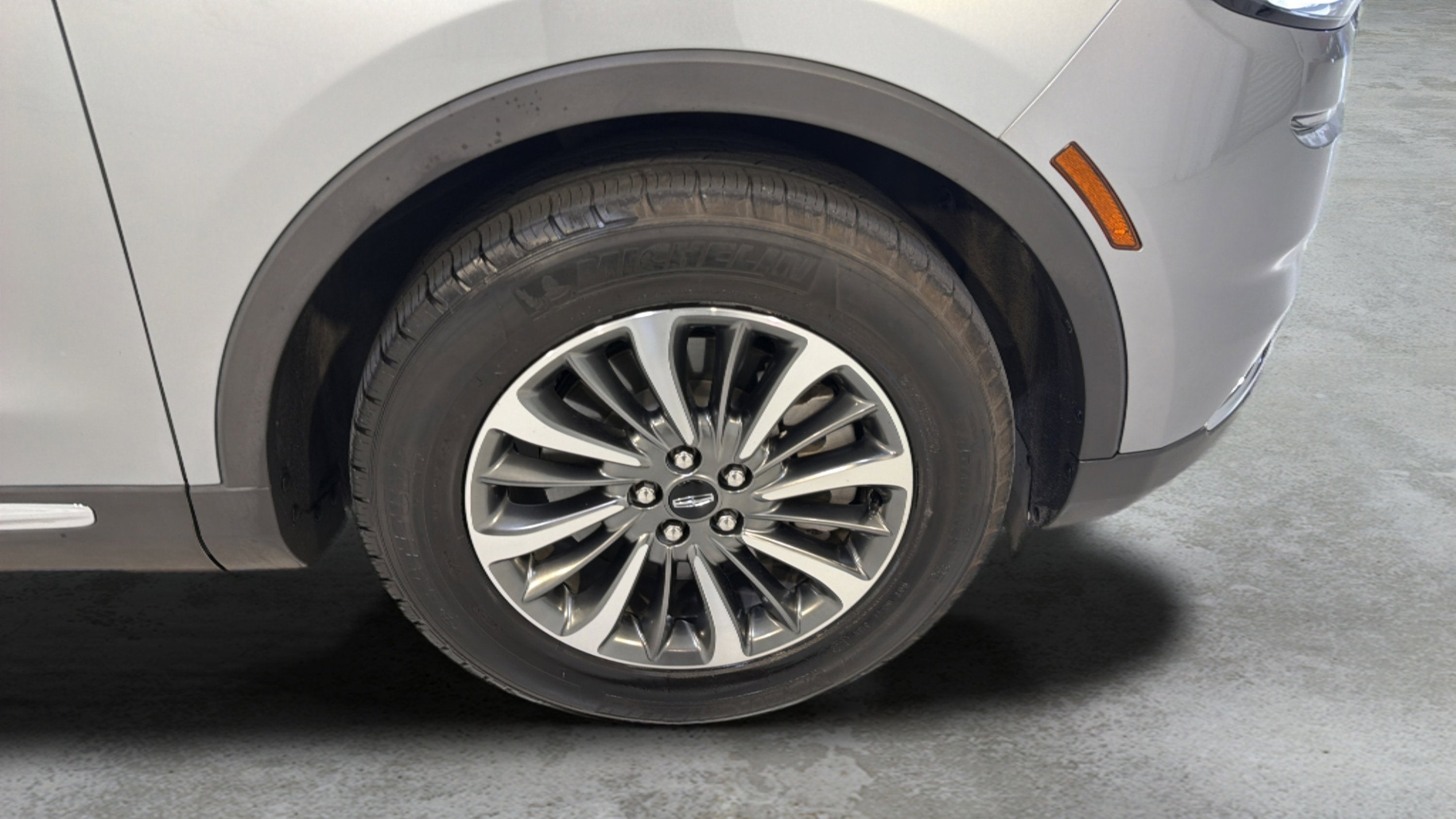 2023 Lincoln Nautilus Standard