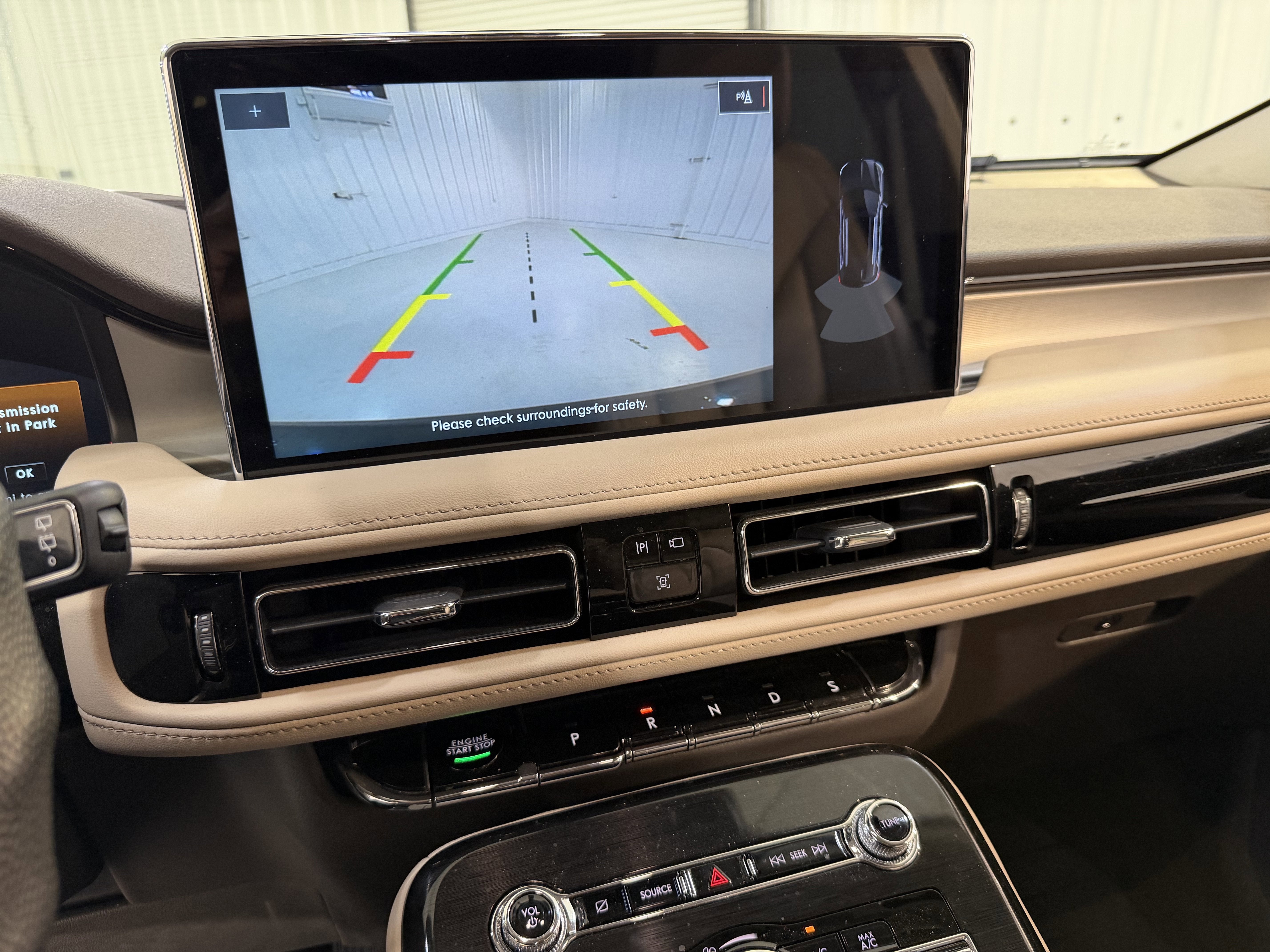 2023 Lincoln Nautilus Standard