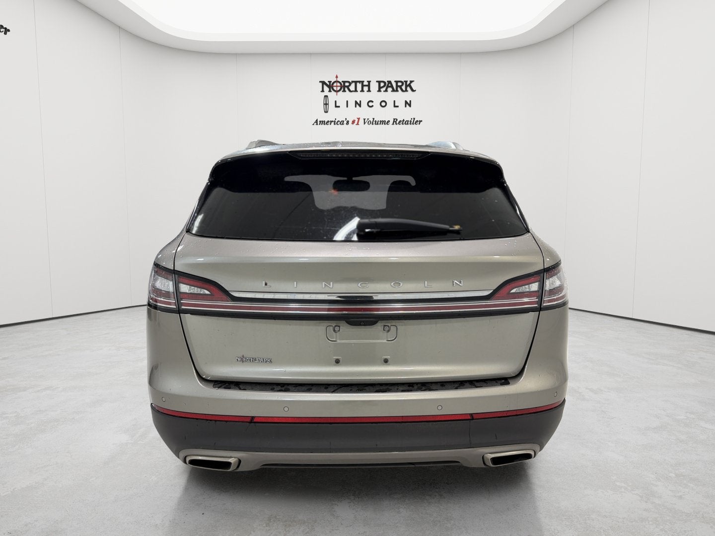 2023 Lincoln Nautilus Standard