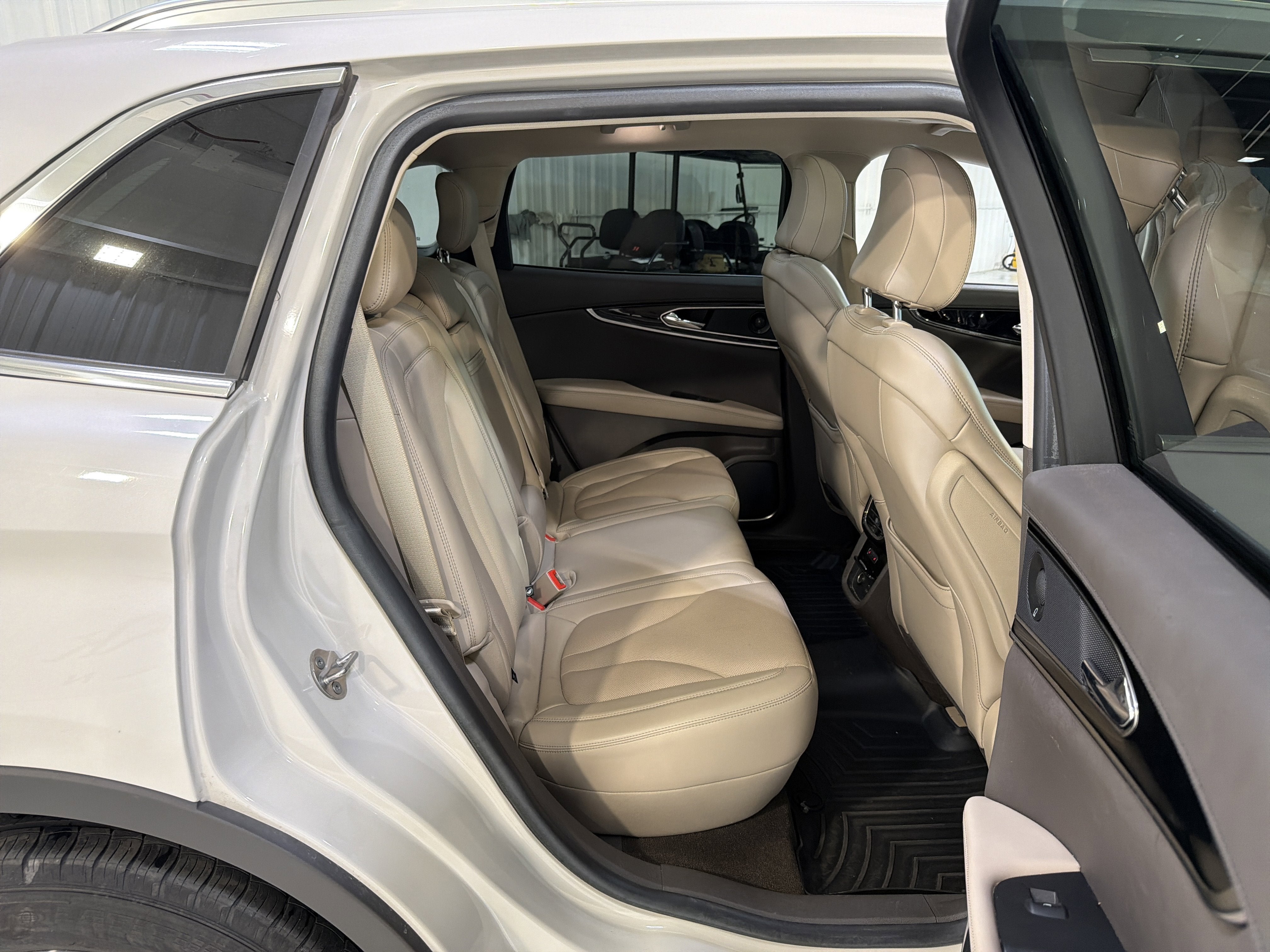 2021 Lincoln Nautilus Reserve