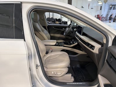 2021 Lincoln Nautilus Reserve