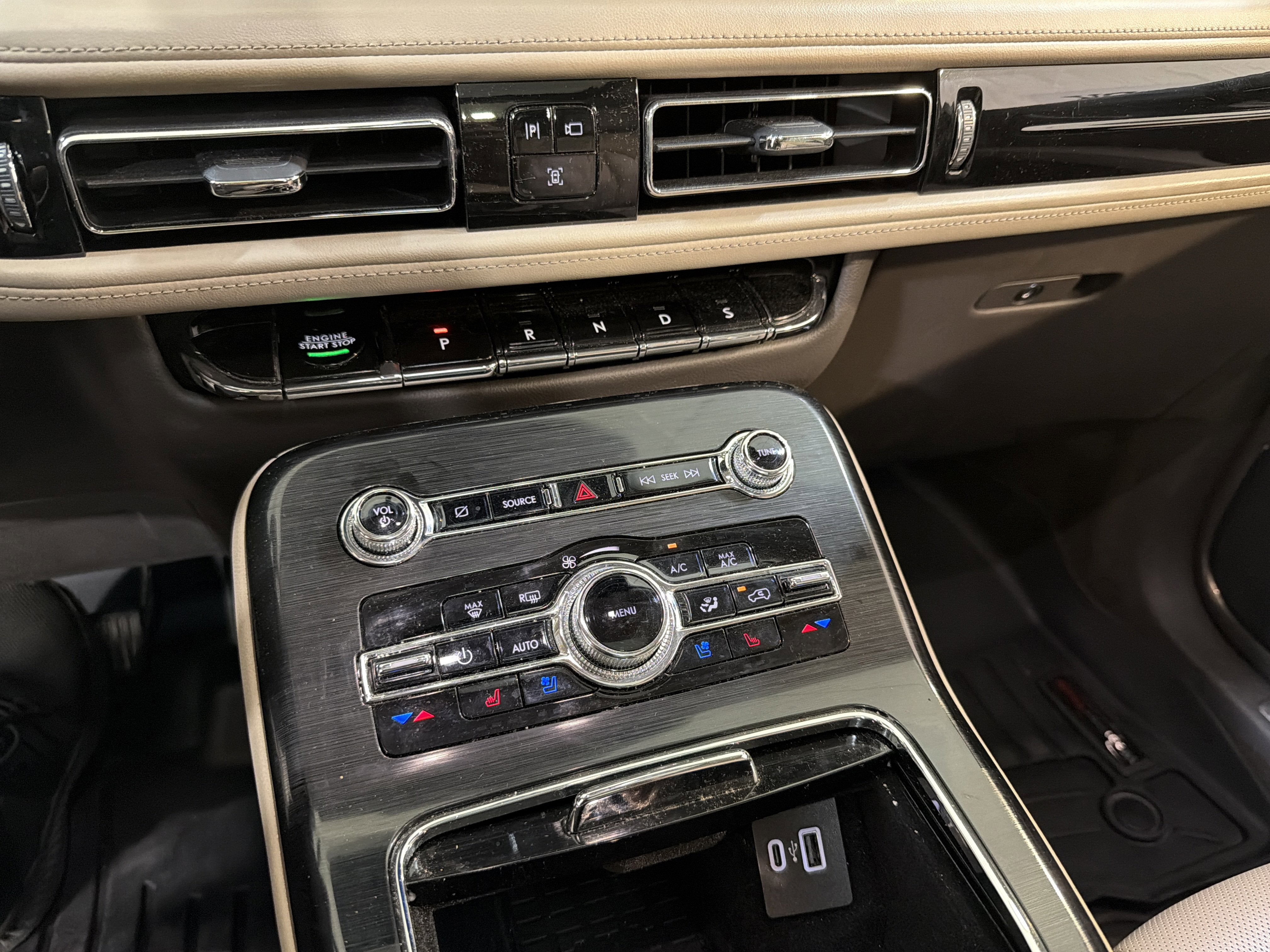 2021 Lincoln Nautilus Reserve