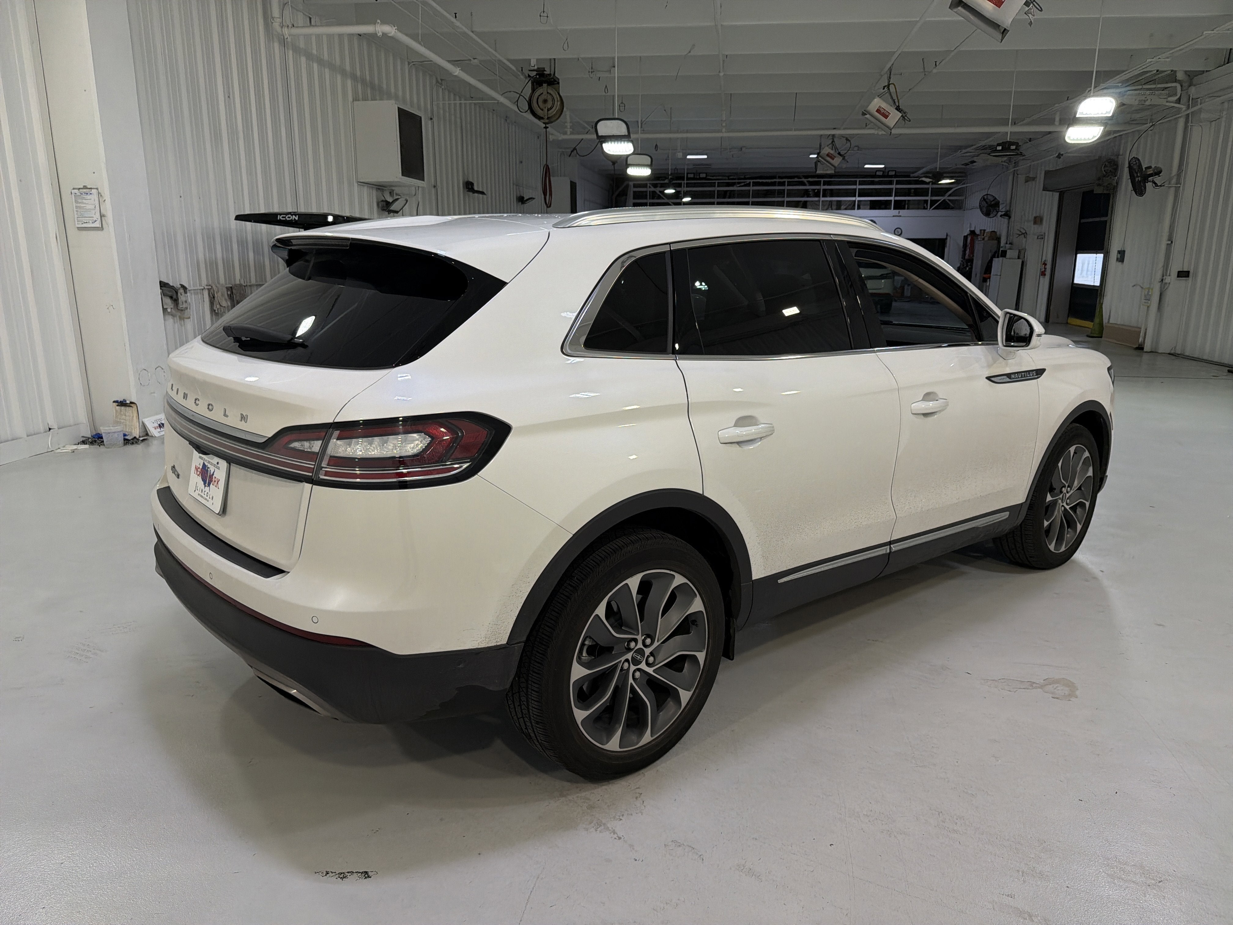 2023 Lincoln Nautilus Reserve