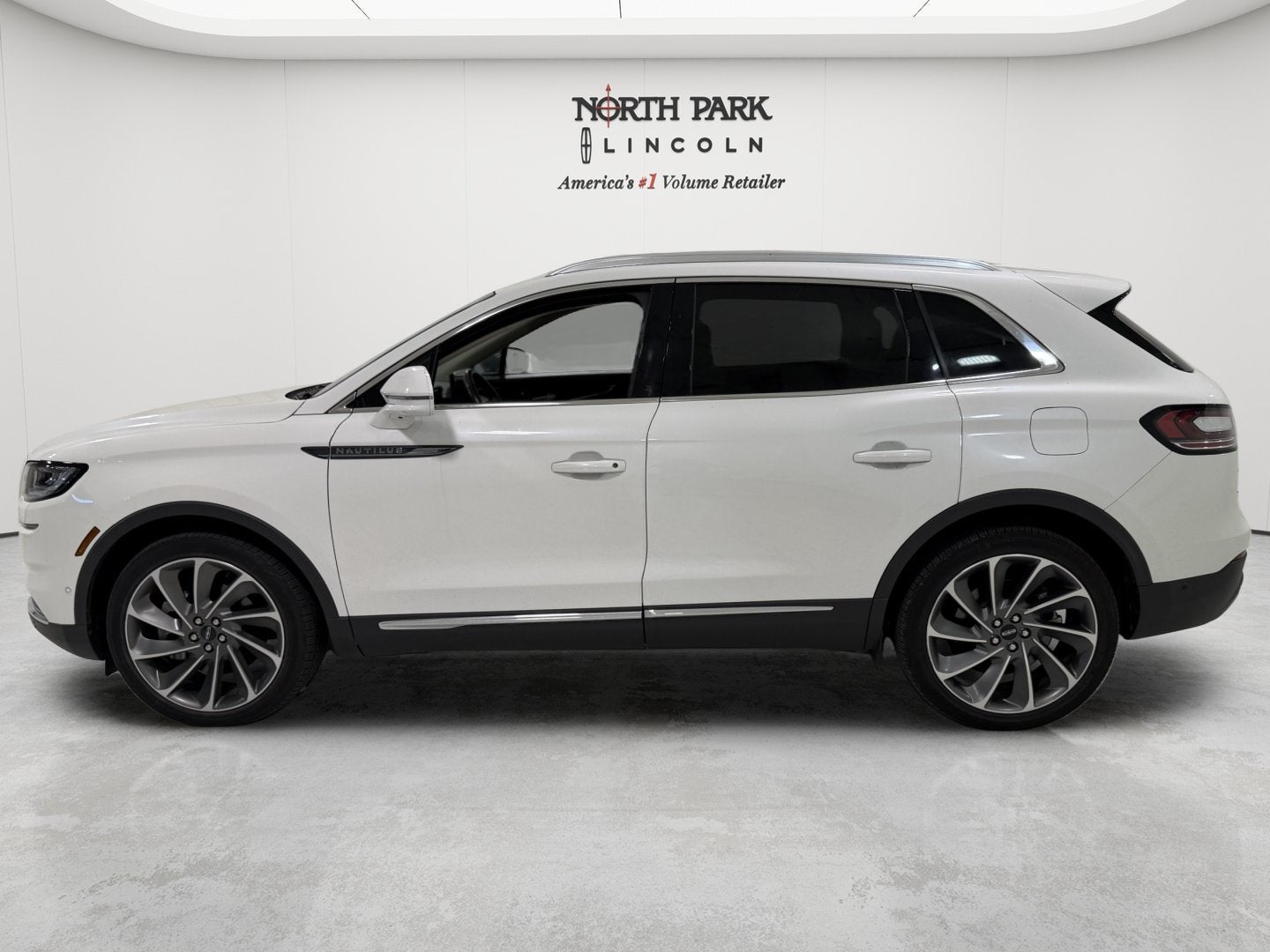 2023 Lincoln Nautilus Reserve