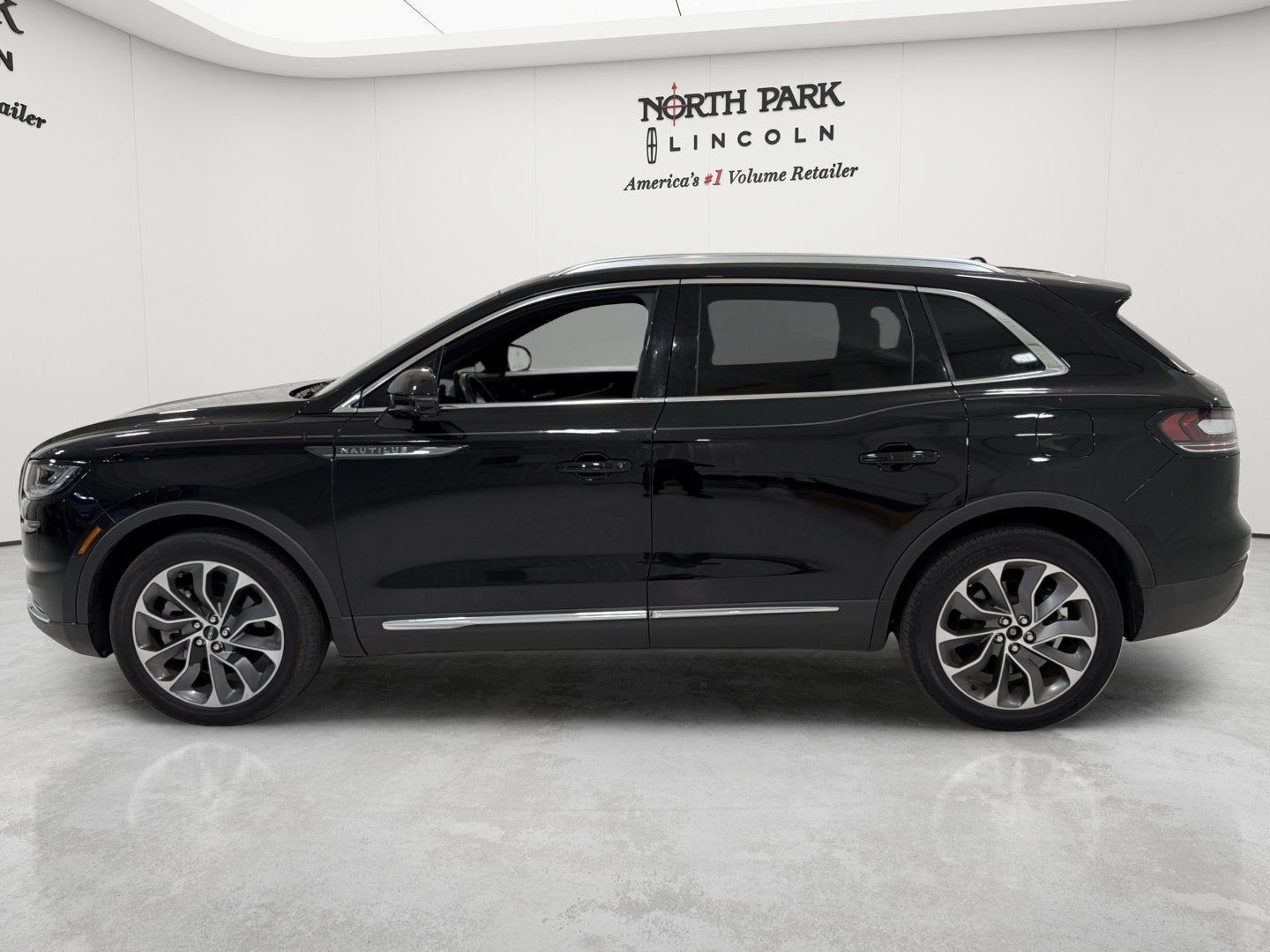 2023 Lincoln Nautilus Reserve