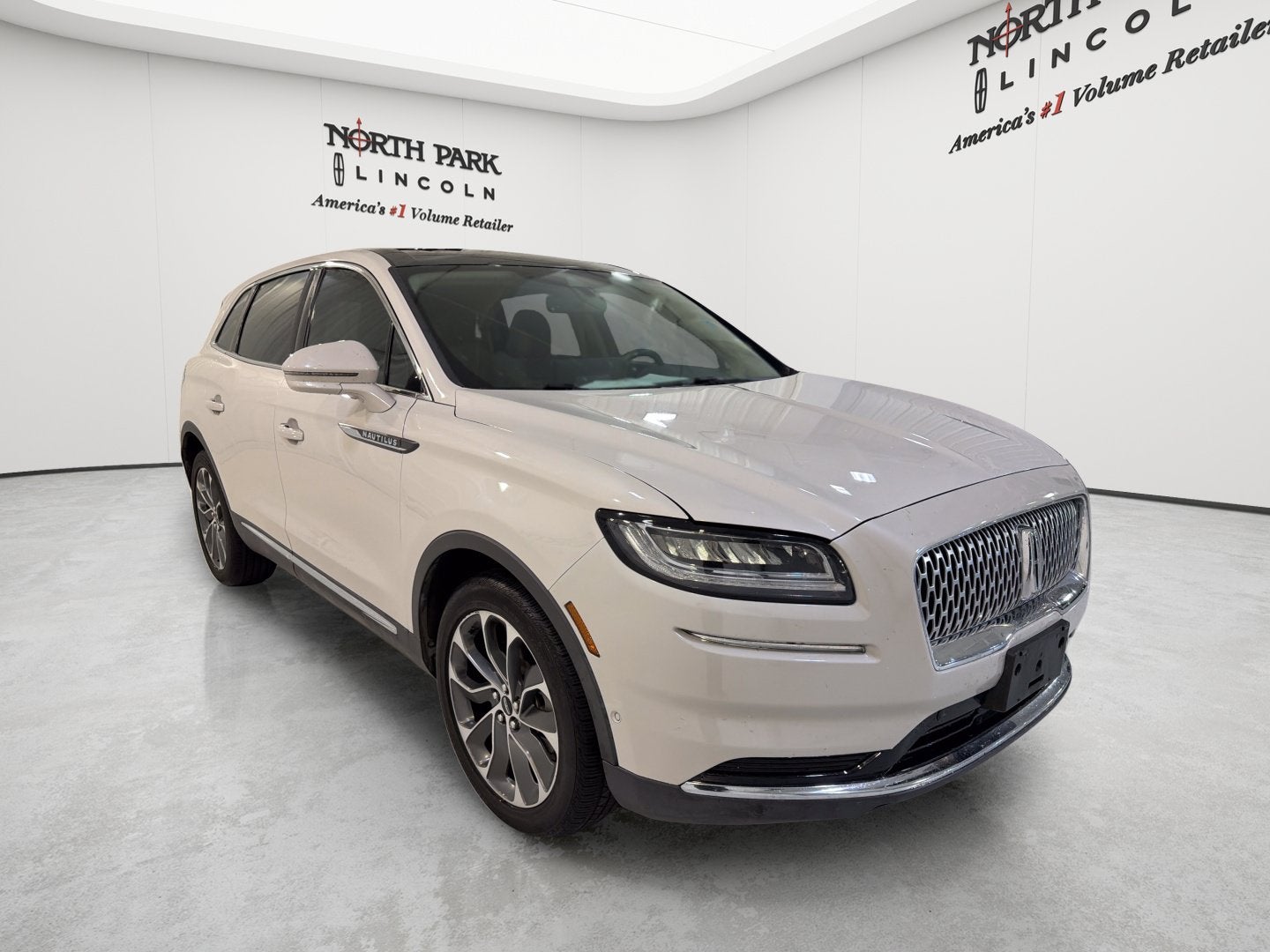 2021 Lincoln Nautilus Reserve