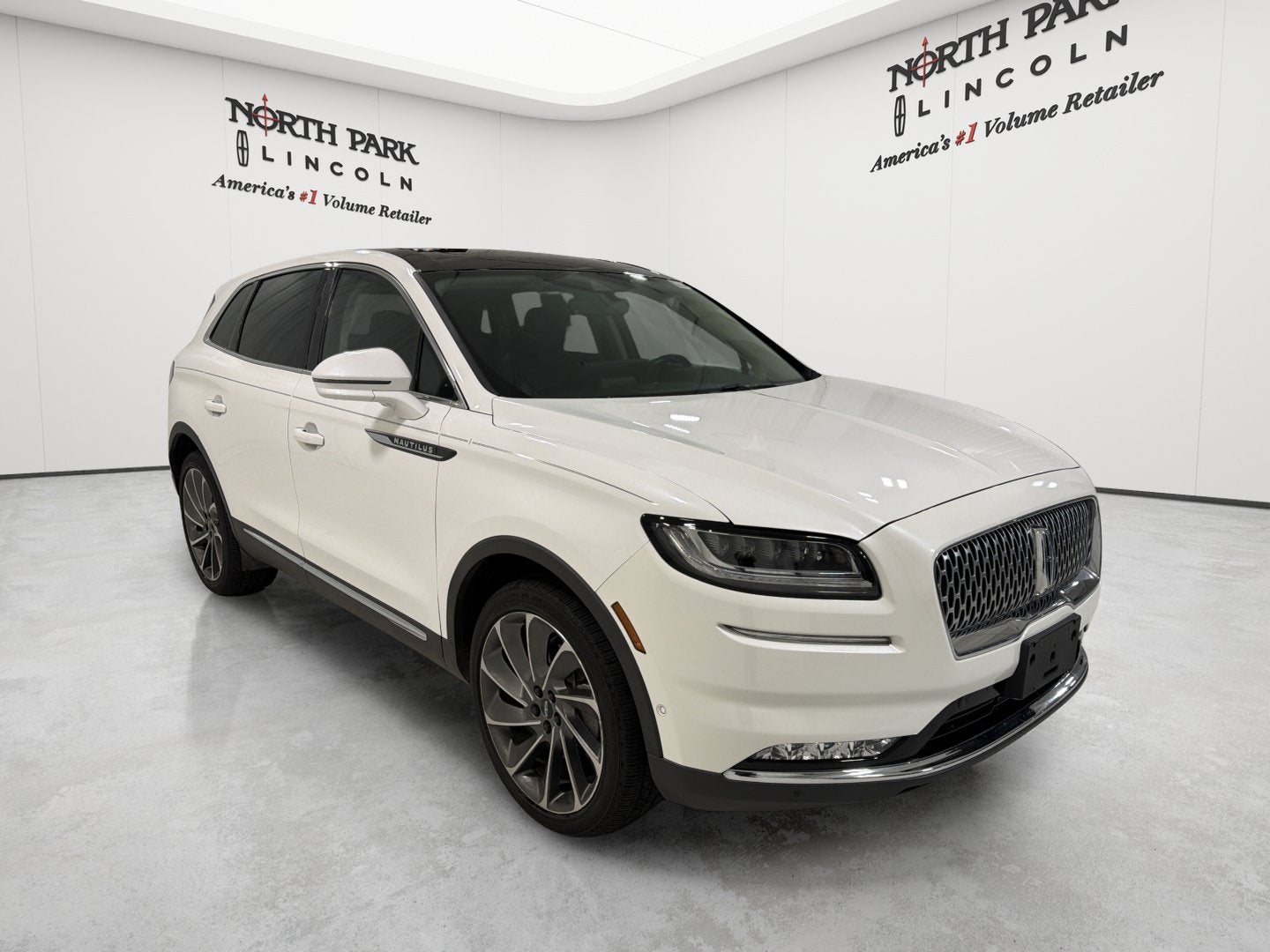 2022 Lincoln Nautilus Reserve